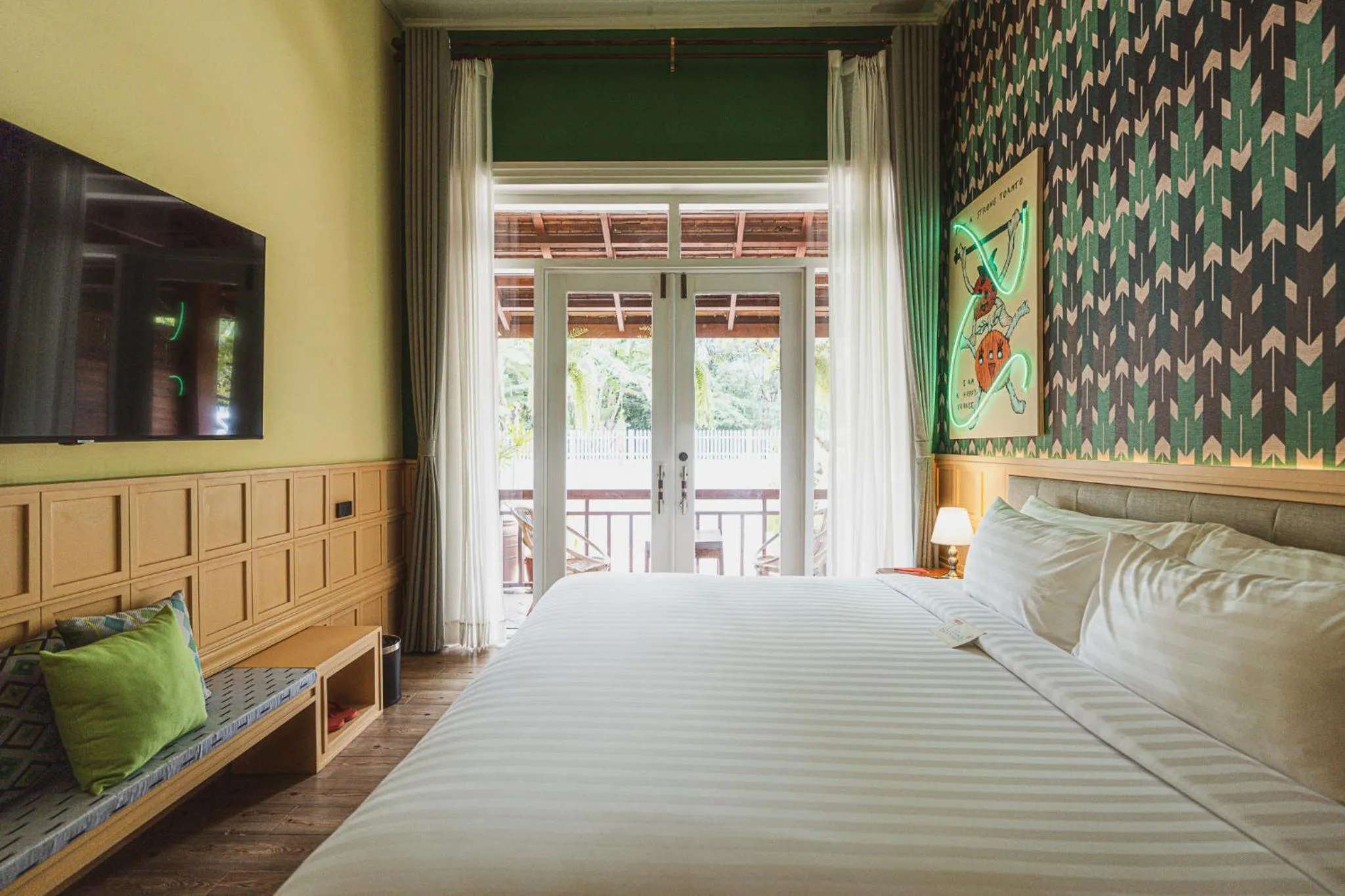 View (from property/room), Bed in Senglao Boutique Hotel Luang Prabang