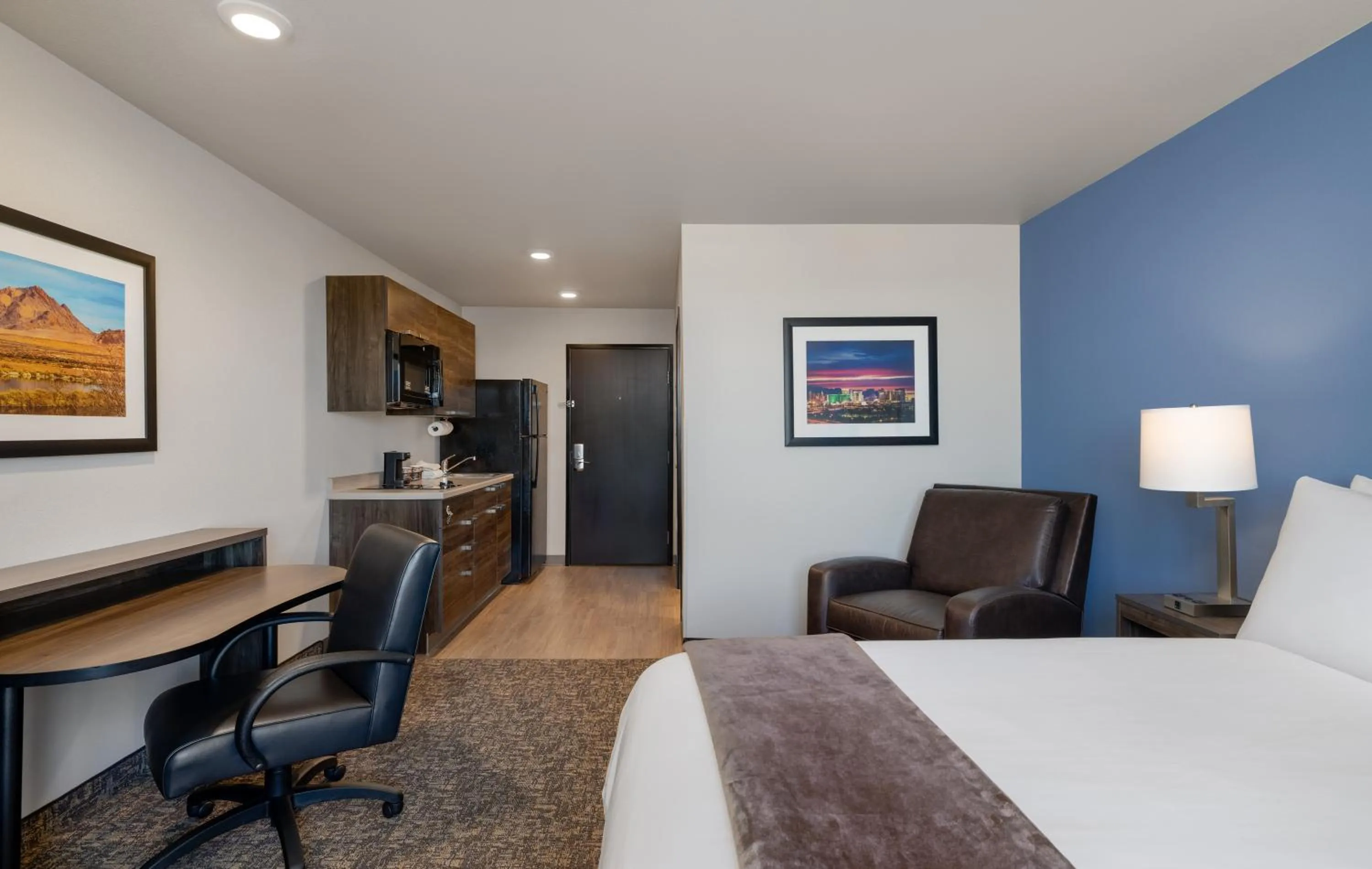 Bed in My Place Hotel-Las Vegas South/Henderson, NV