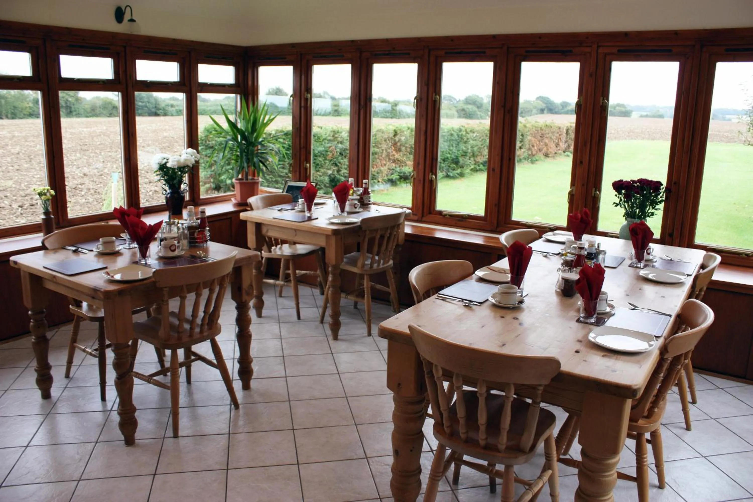 Restaurant/places to eat in Puttocks Farm