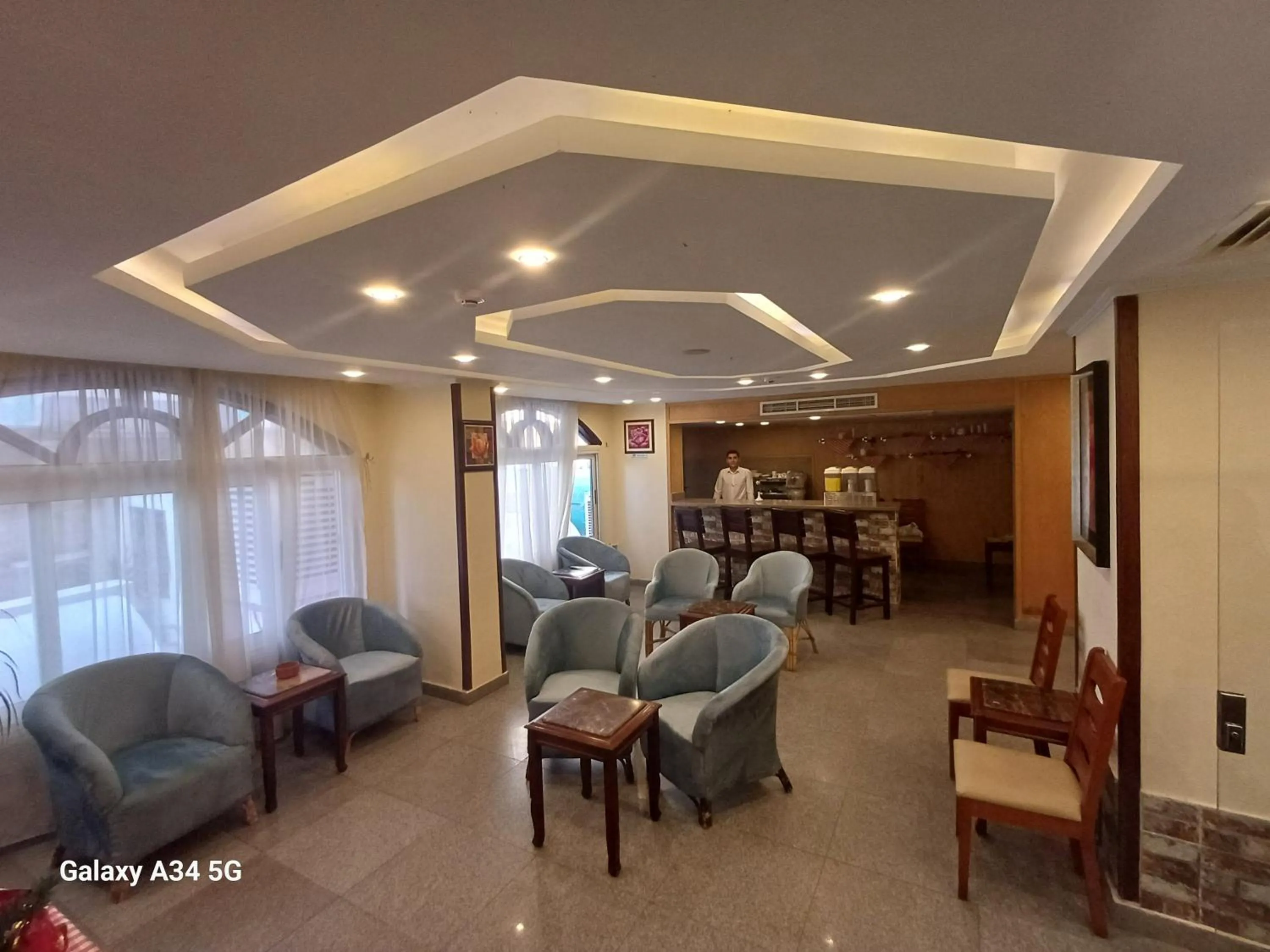 TV and multimedia in Palm Inn Hotel Hurghda