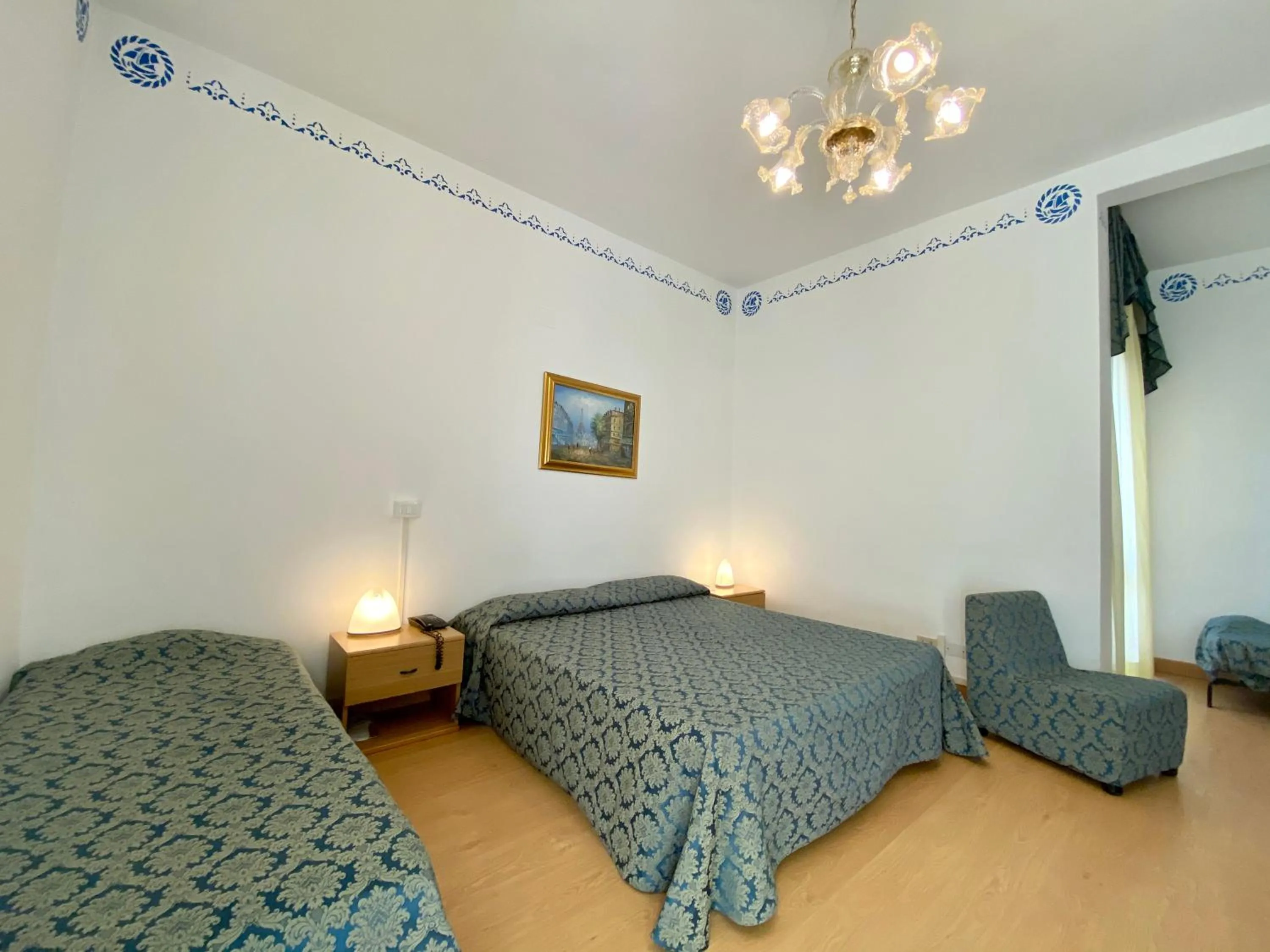 Photo of the whole room, Bed in Hotel Florida