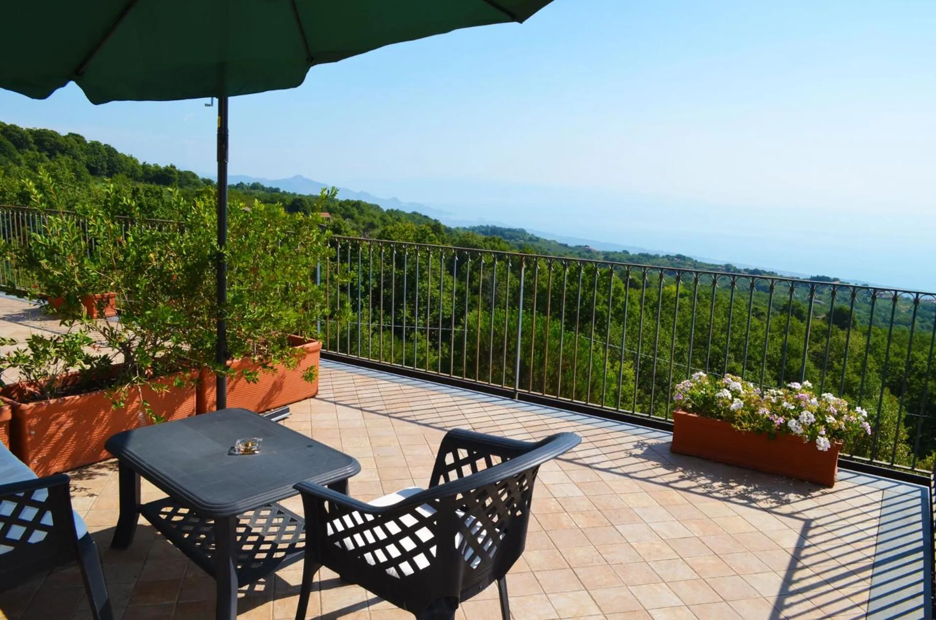 Balcony/Terrace in L'Infinito Agriturismo - Rooms & Breakfast