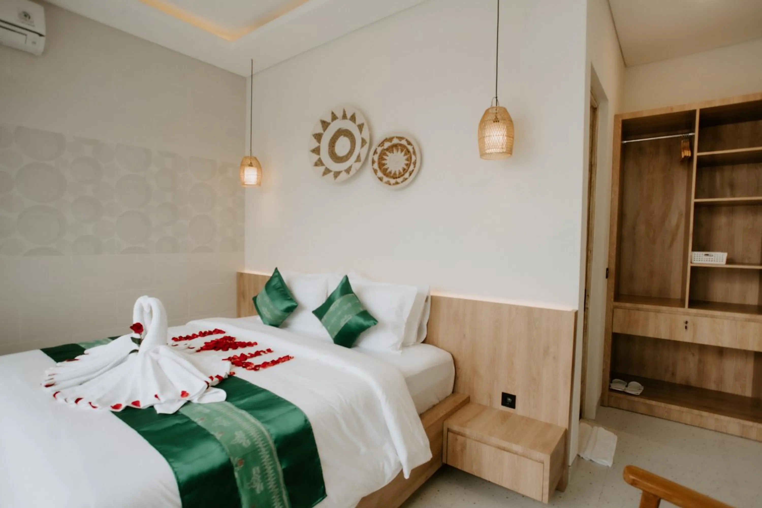 Bed in The Pahala Villas