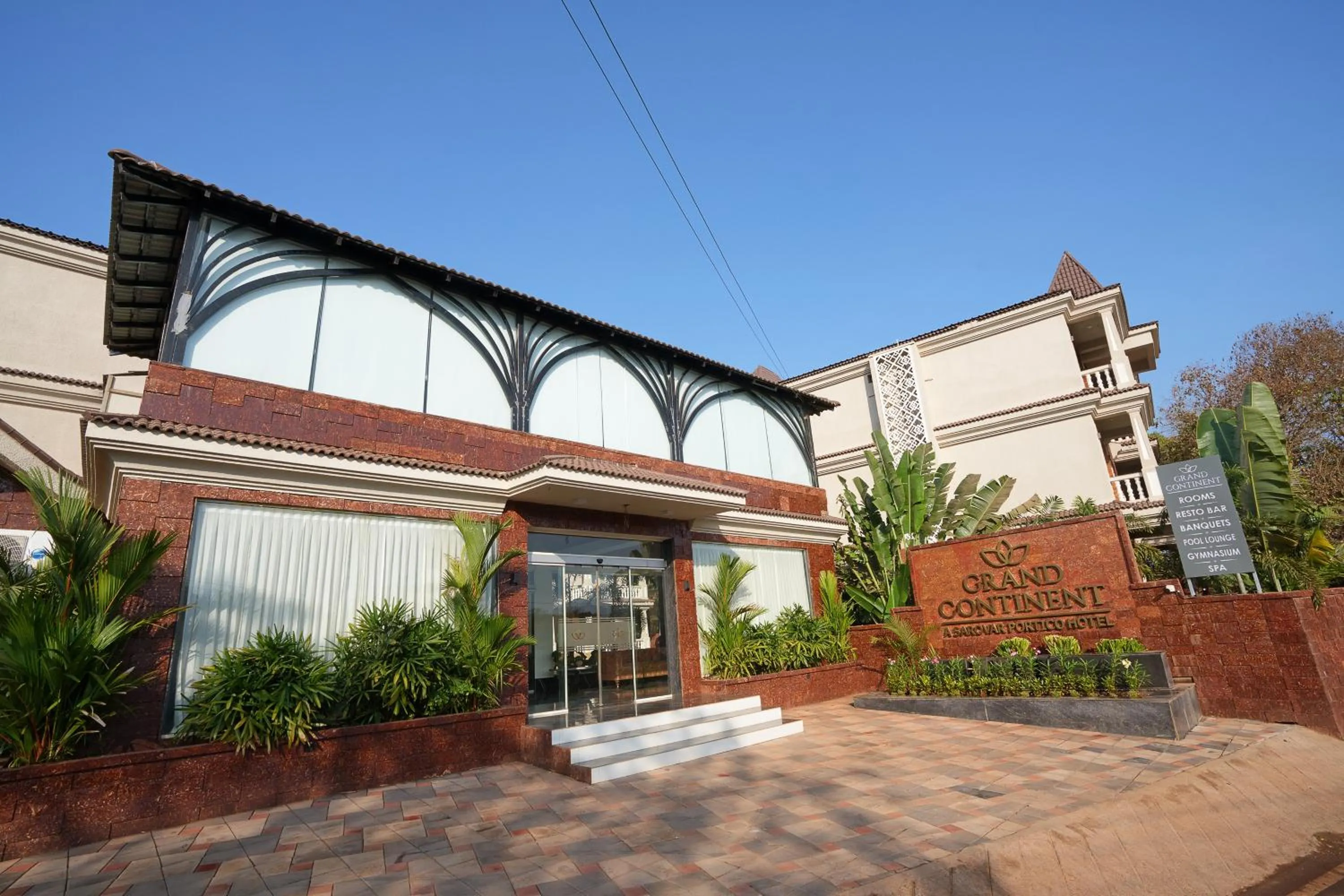 Property building in Grand Continent Anjuna A Sarovar Portico Affiliate Hotel