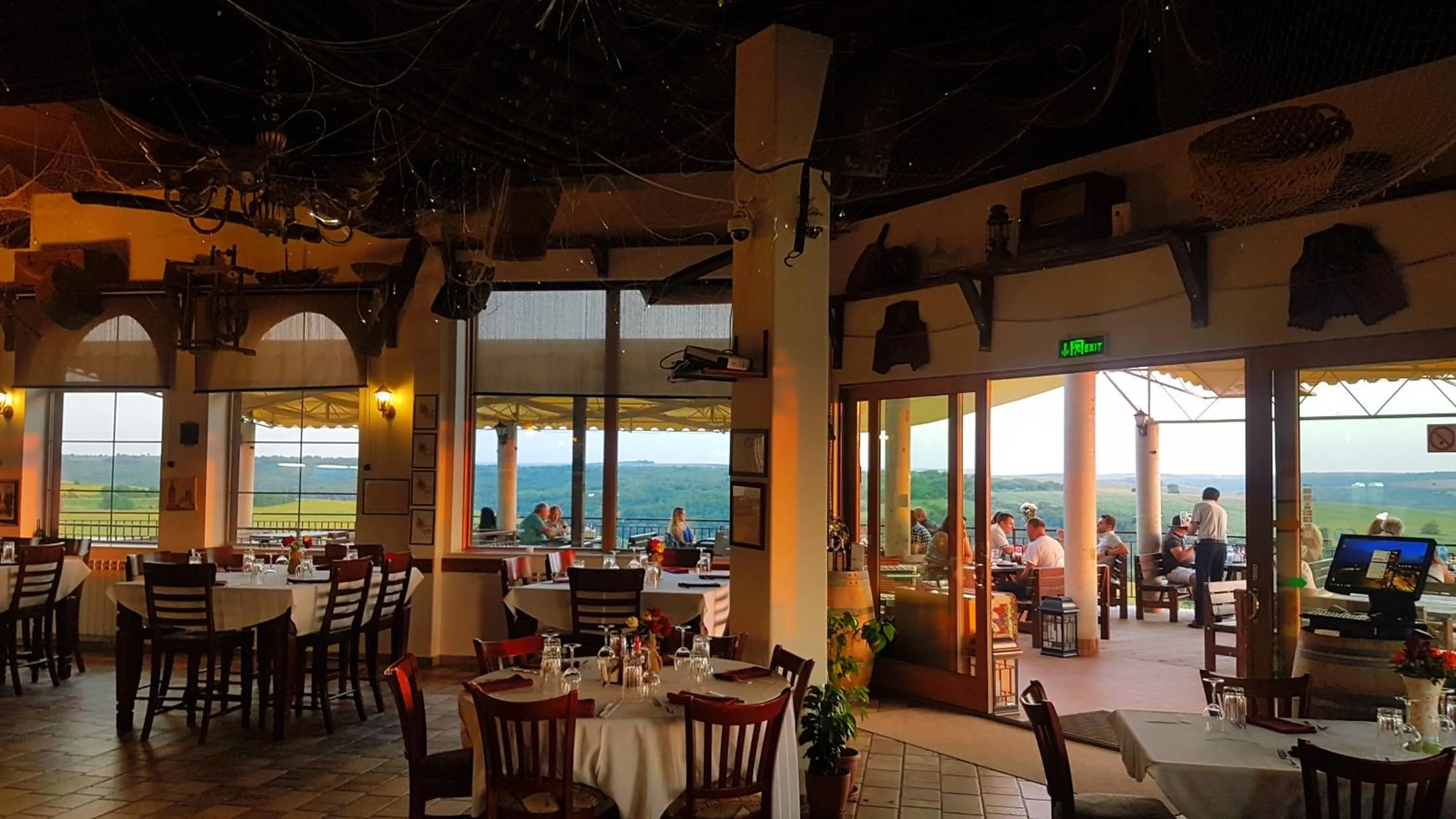 Dining area in Seven Generations Winery Hotel
