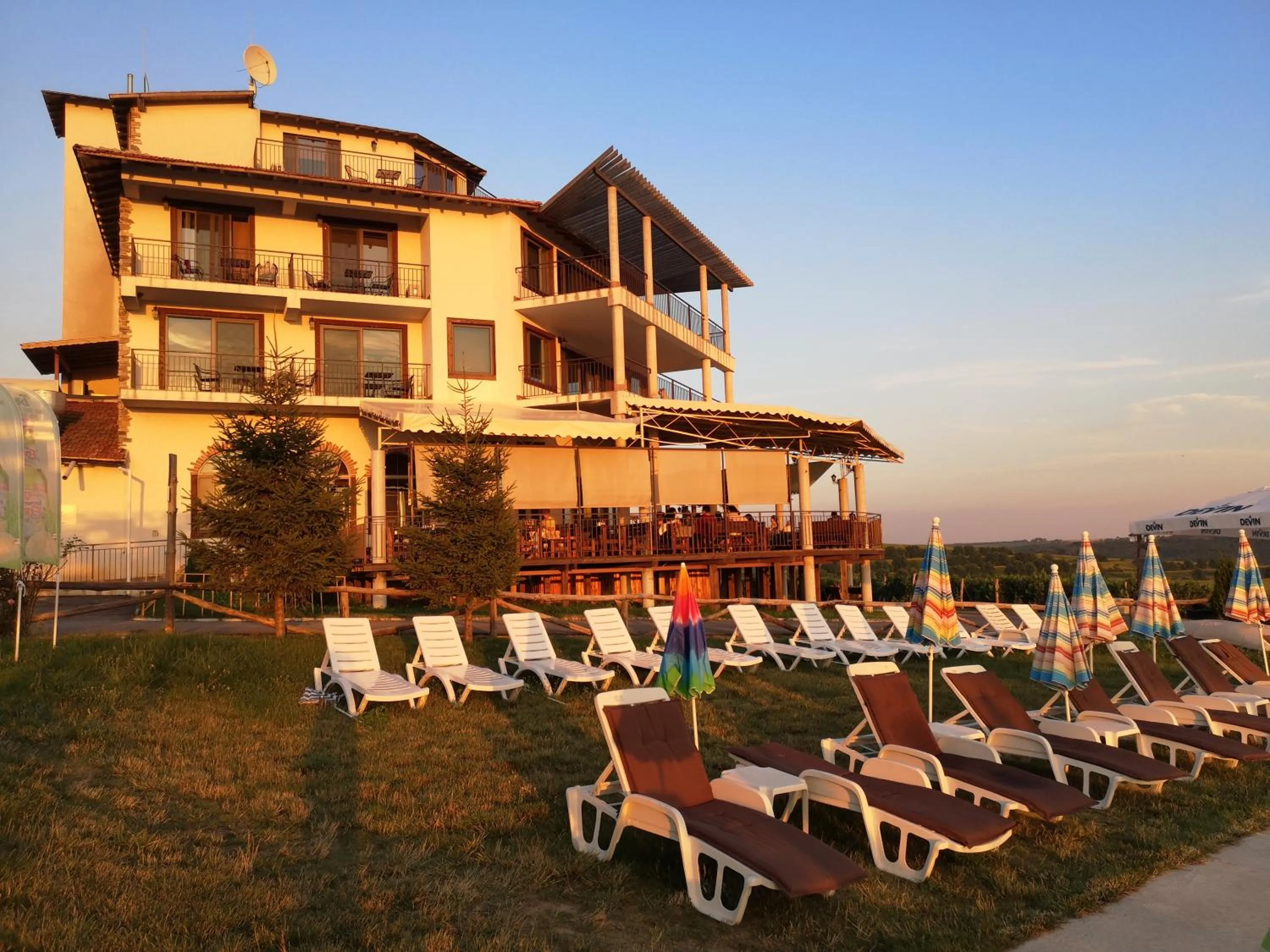 Summer in Seven Generations Winery Hotel