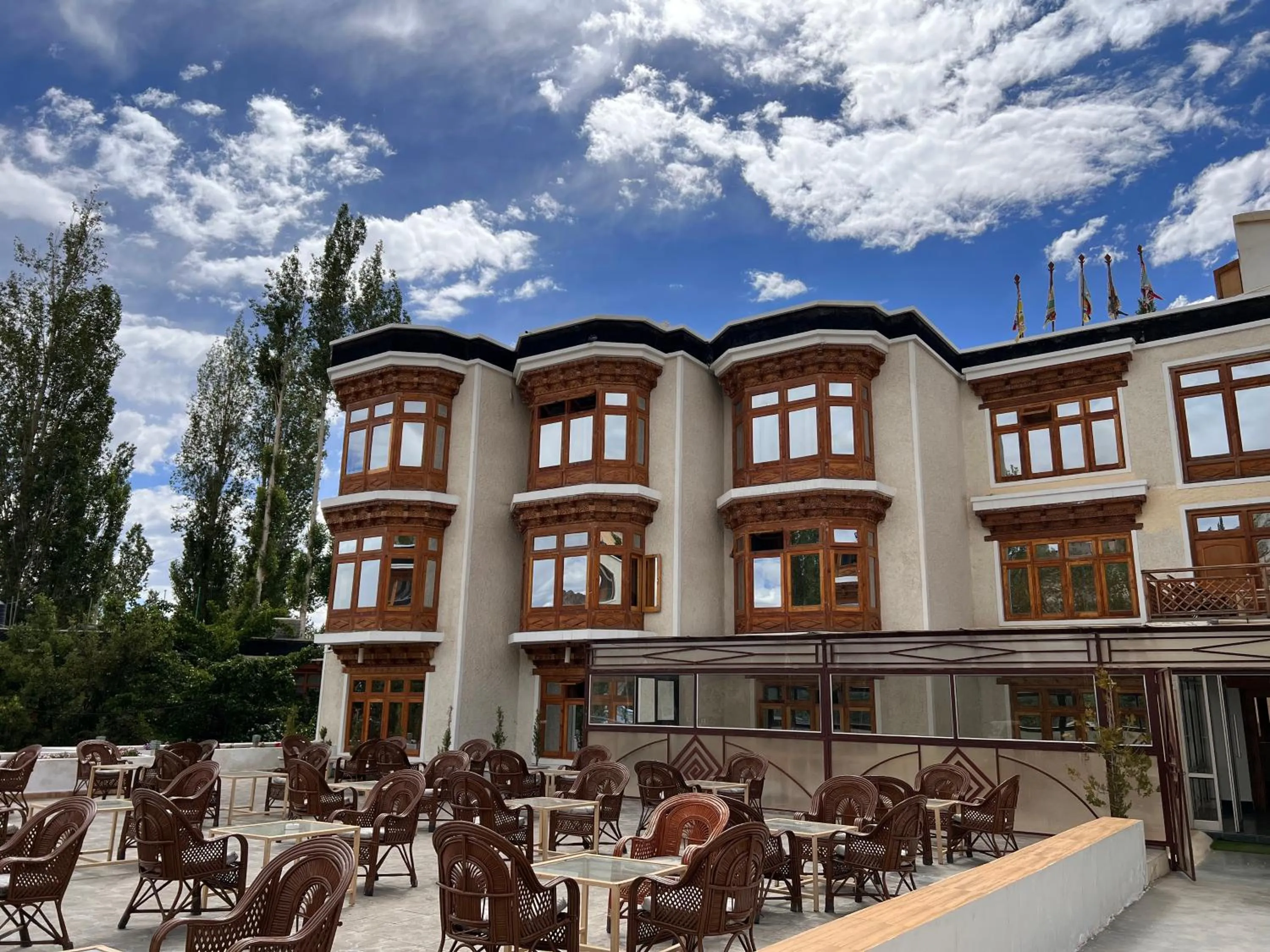 Hotel New Glacier View