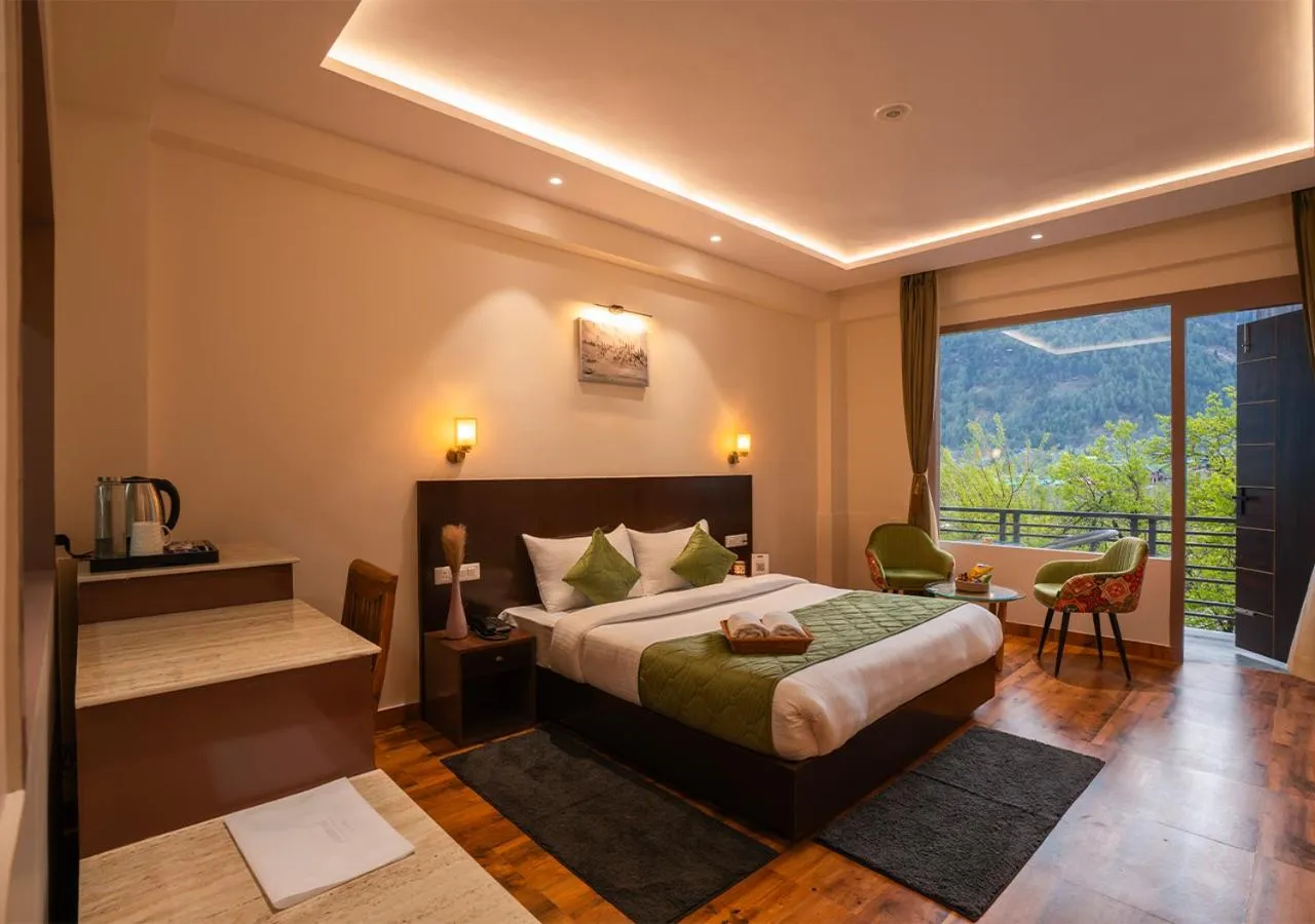 Photo of the whole room, Bed in Moustache Manali