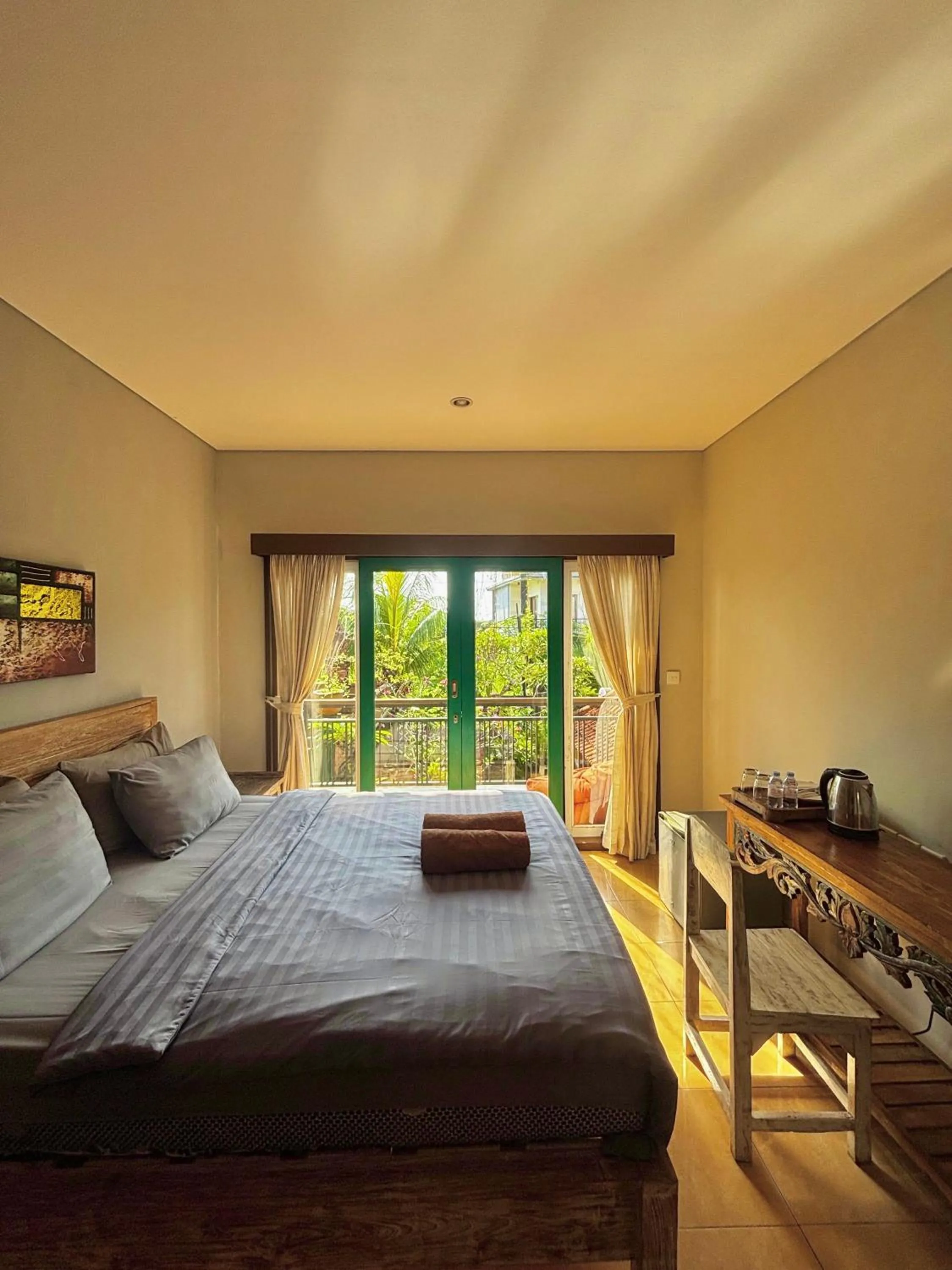 Bed in Bukawa Lodge Jimbaran