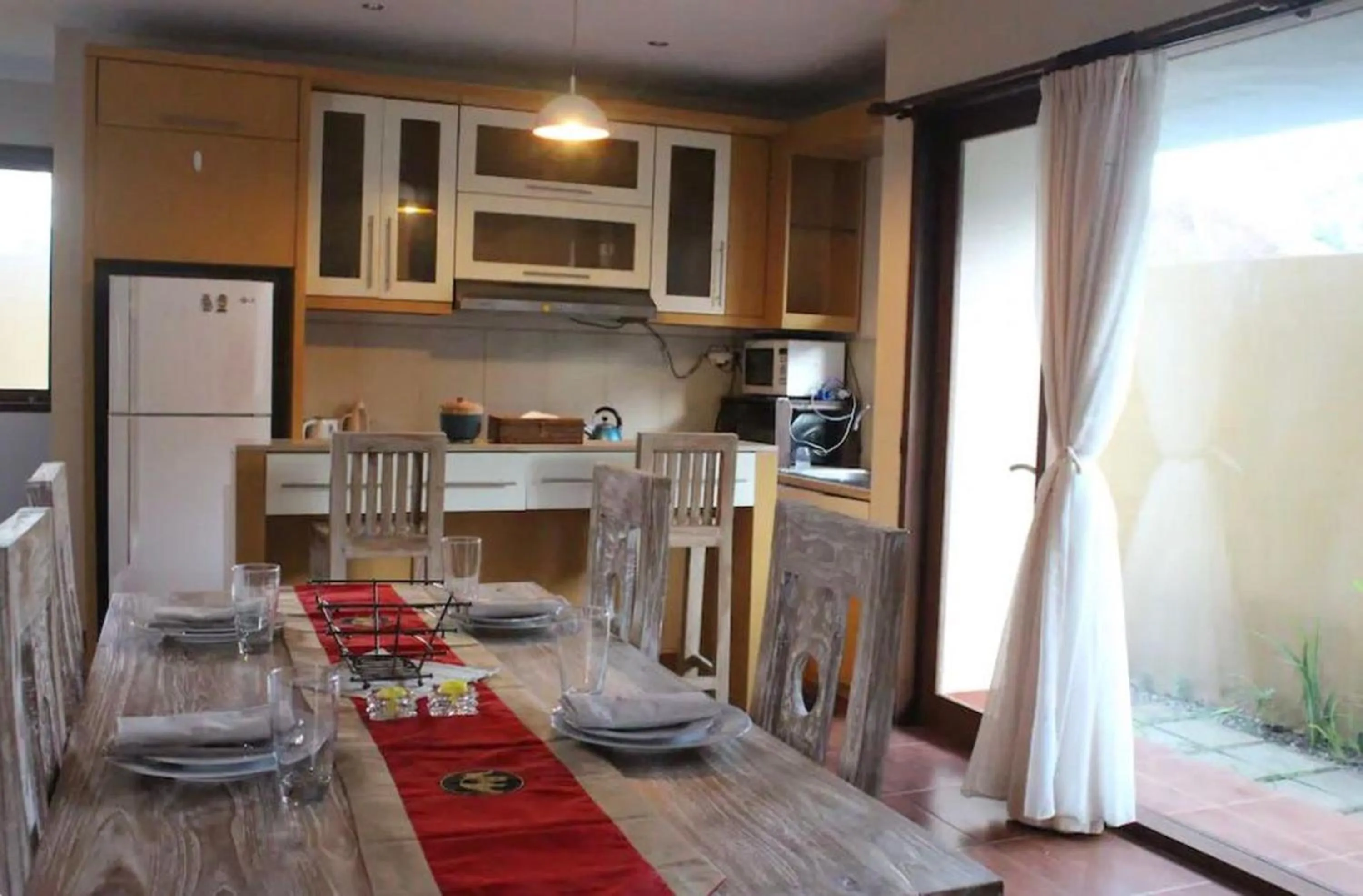 Dining area in Bukawa Lodge Jimbaran