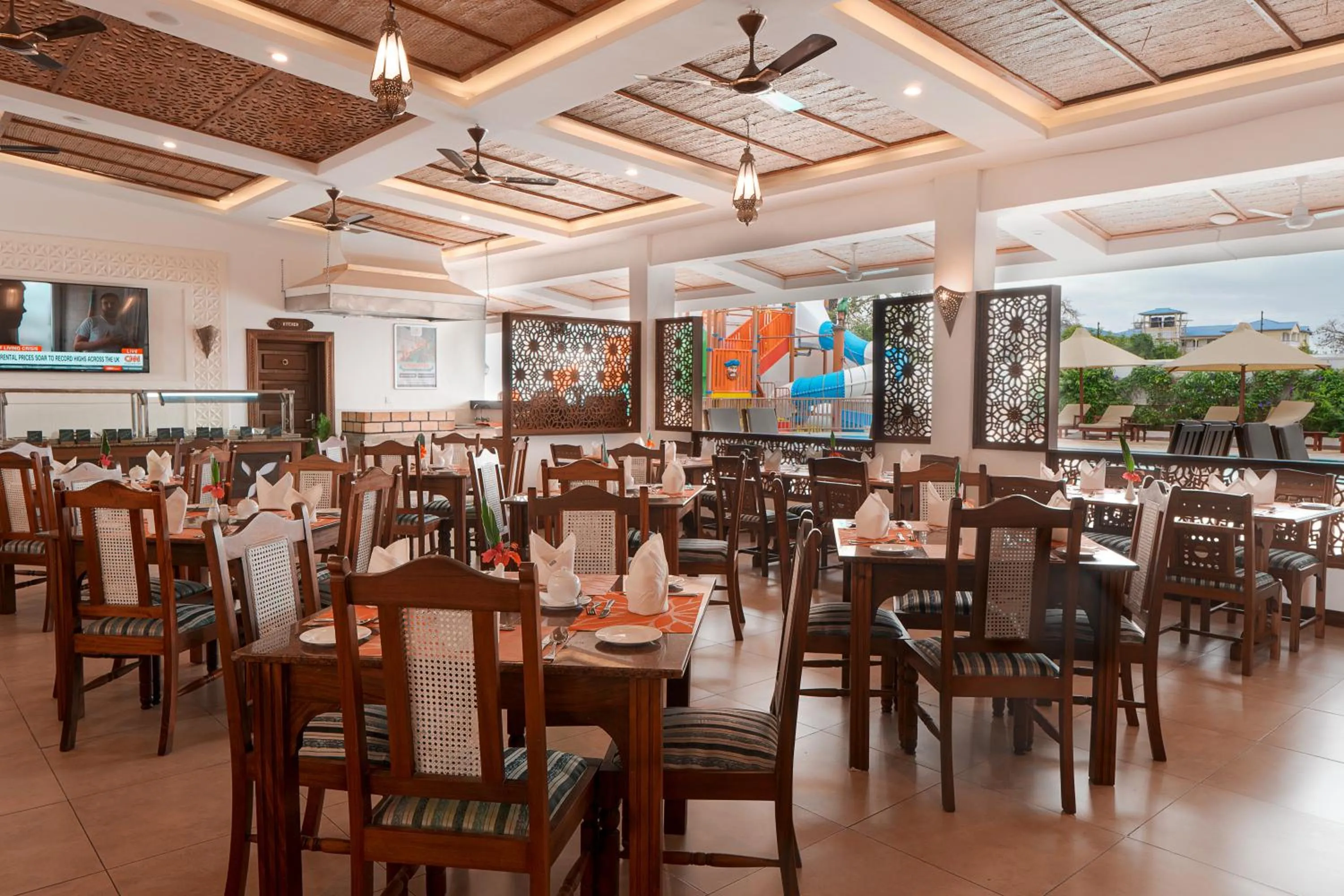 Restaurant/places to eat in PrideInn Hotel Diani