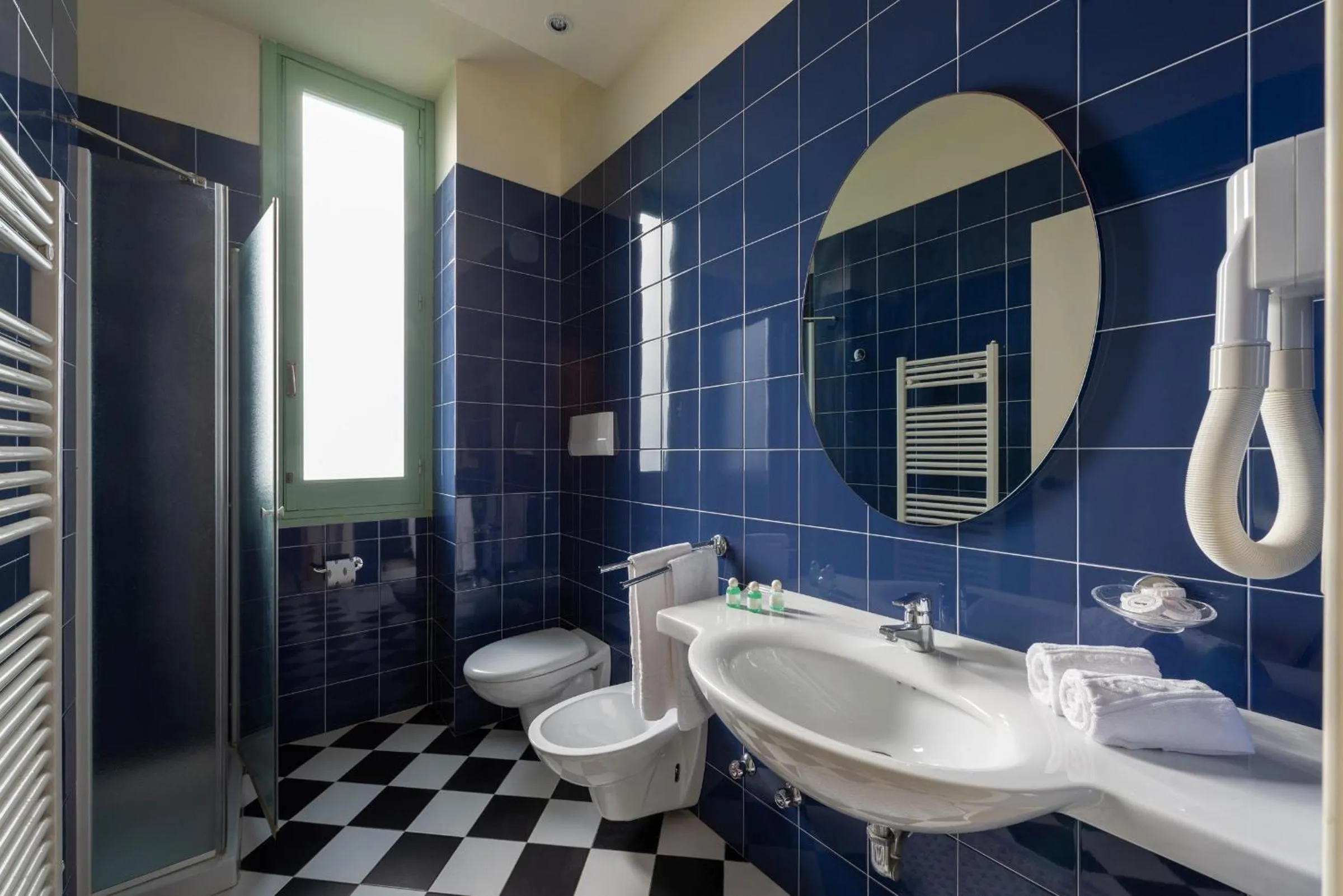 Shower in Hotel Euromare