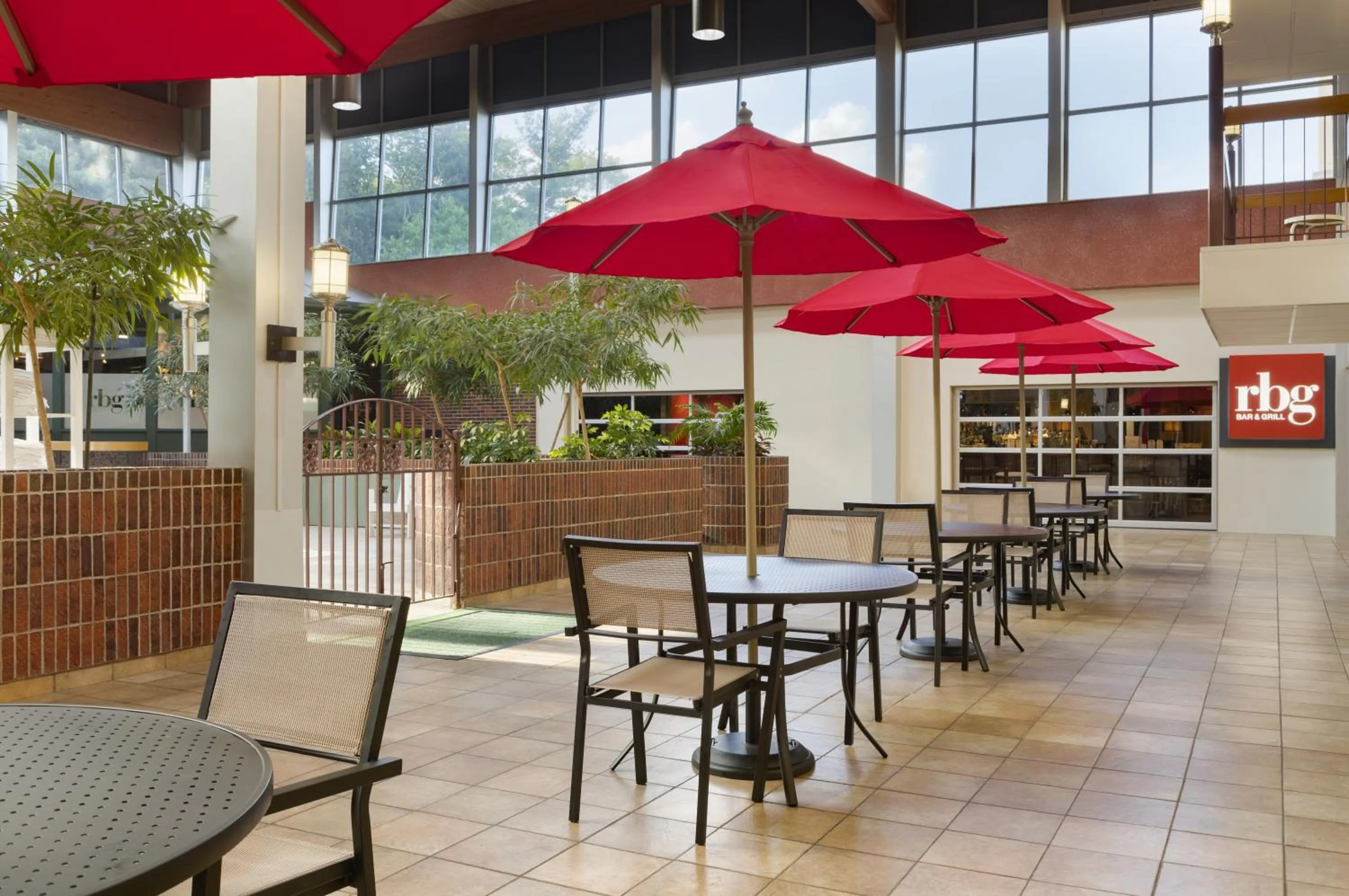 Area and facilities in Ramada by Wyndham Beaver Falls