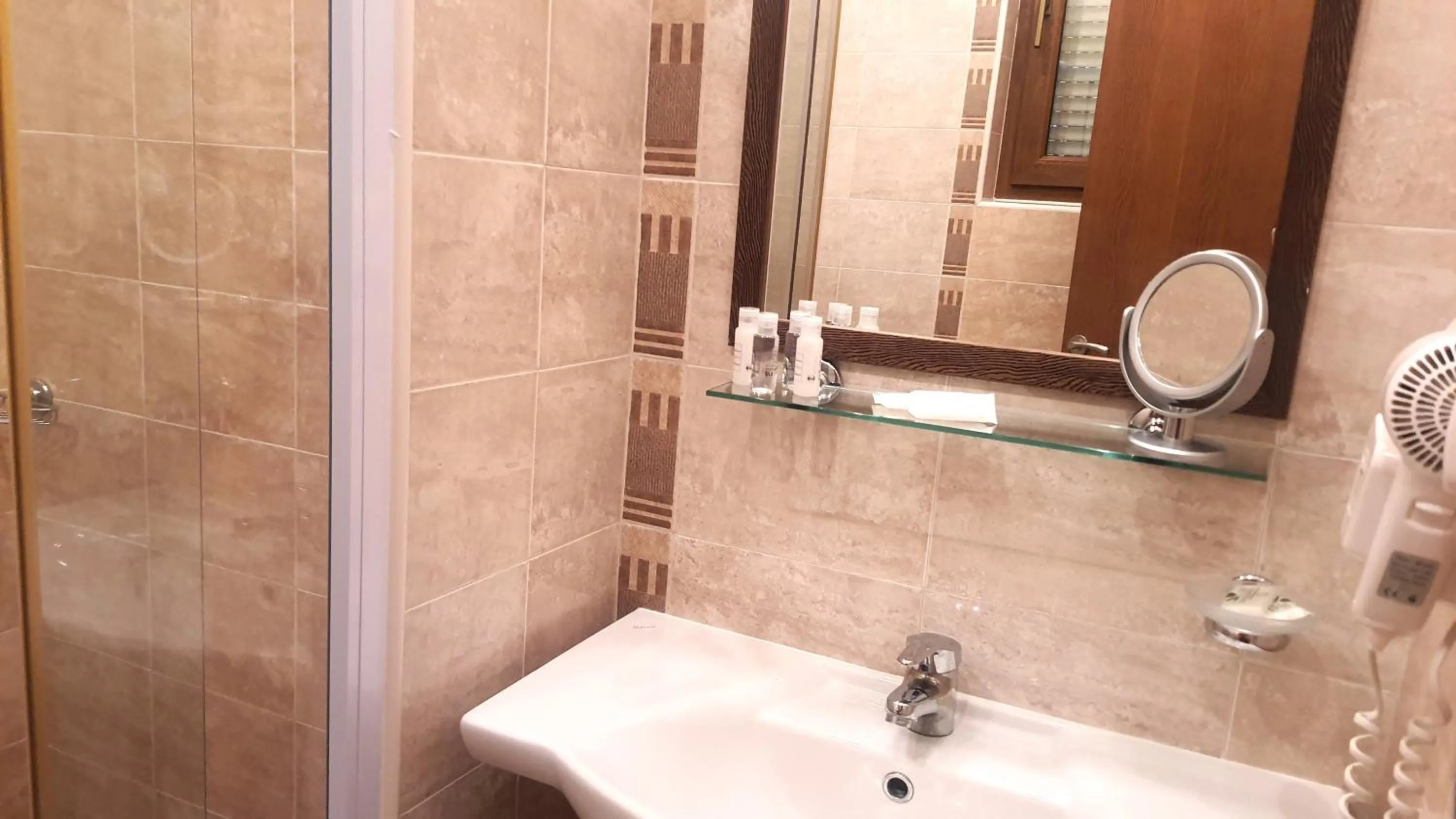 Bathroom in Santa Marina Holiday Village - Blue Magic