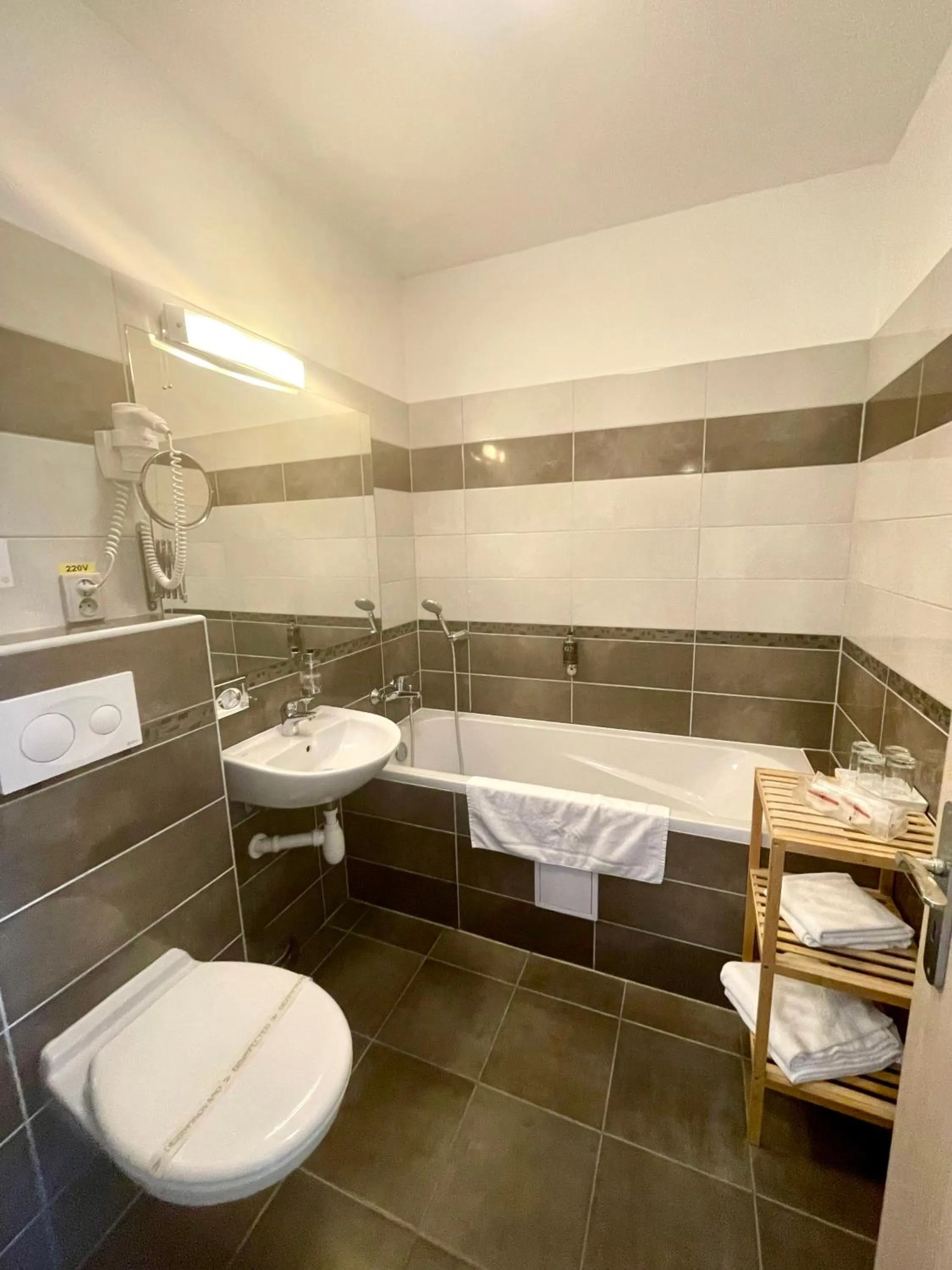 Bathroom in Hotel U Tří hrušek suites & apartments