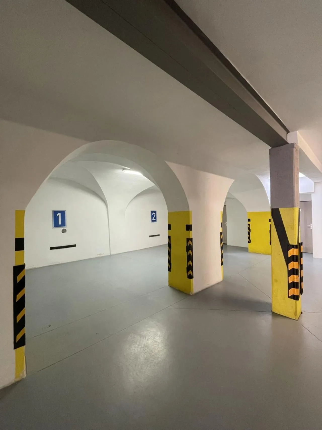 Parking in Hotel U Tří hrušek suites & apartments