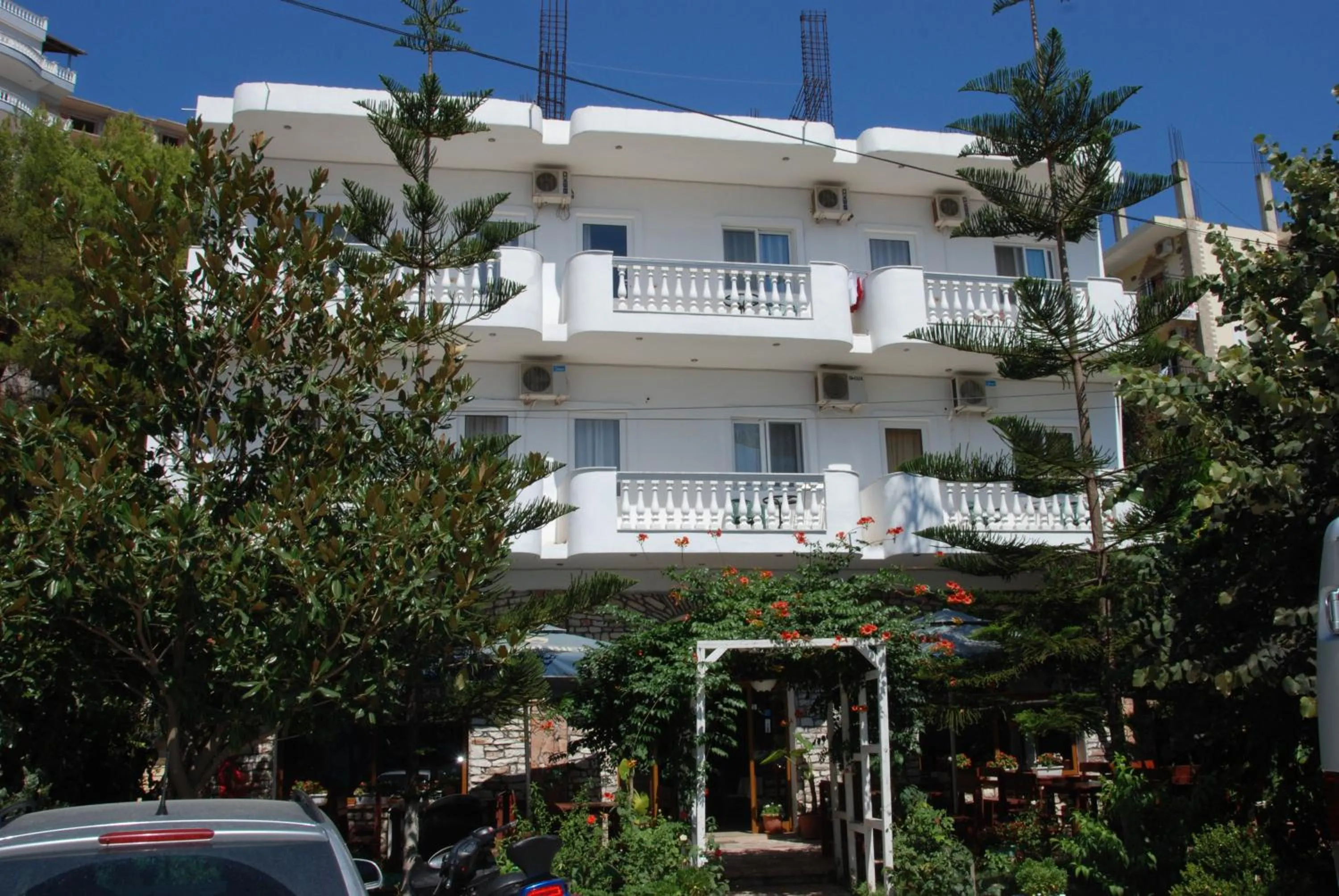 Property building in Hotel Rixhi