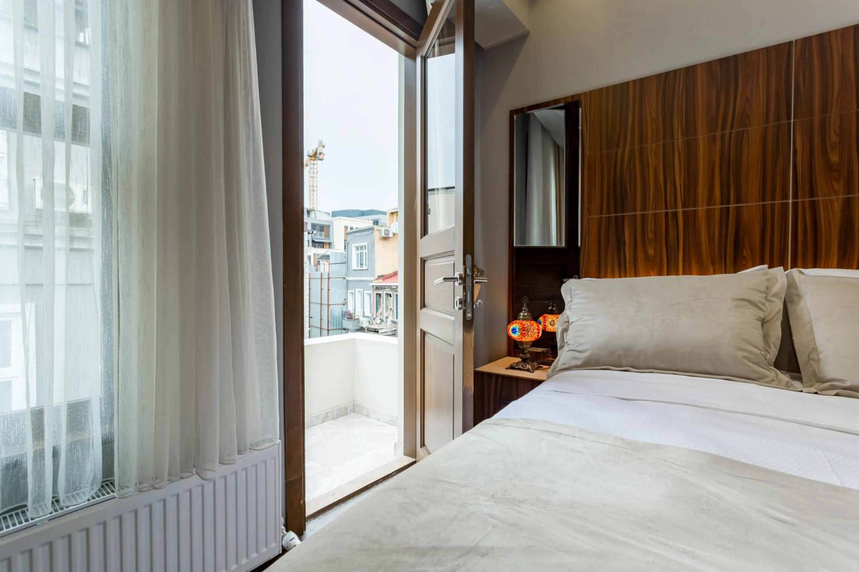 Bed in Dream Park Hotel