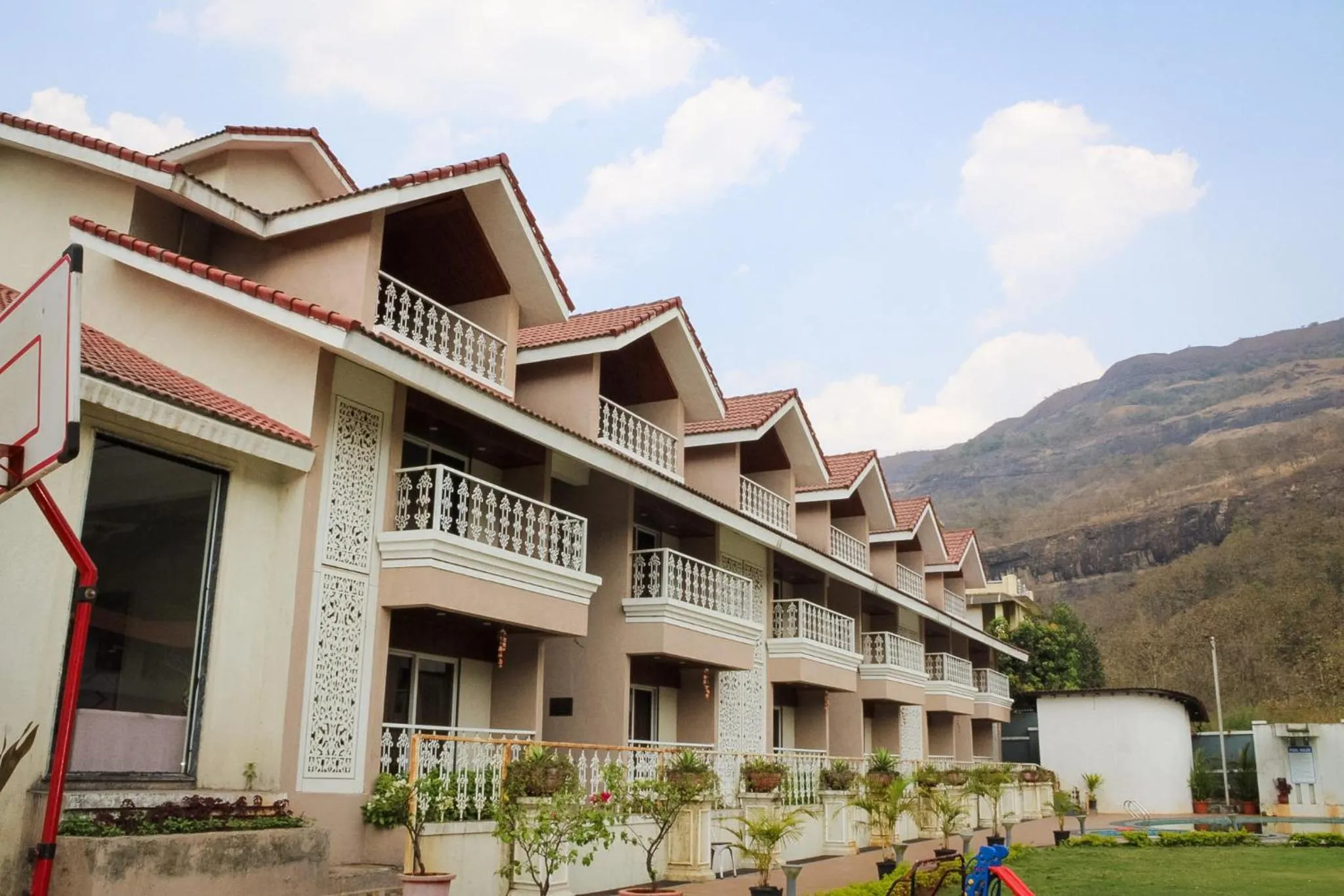 Property building in The Grand Leela Resort