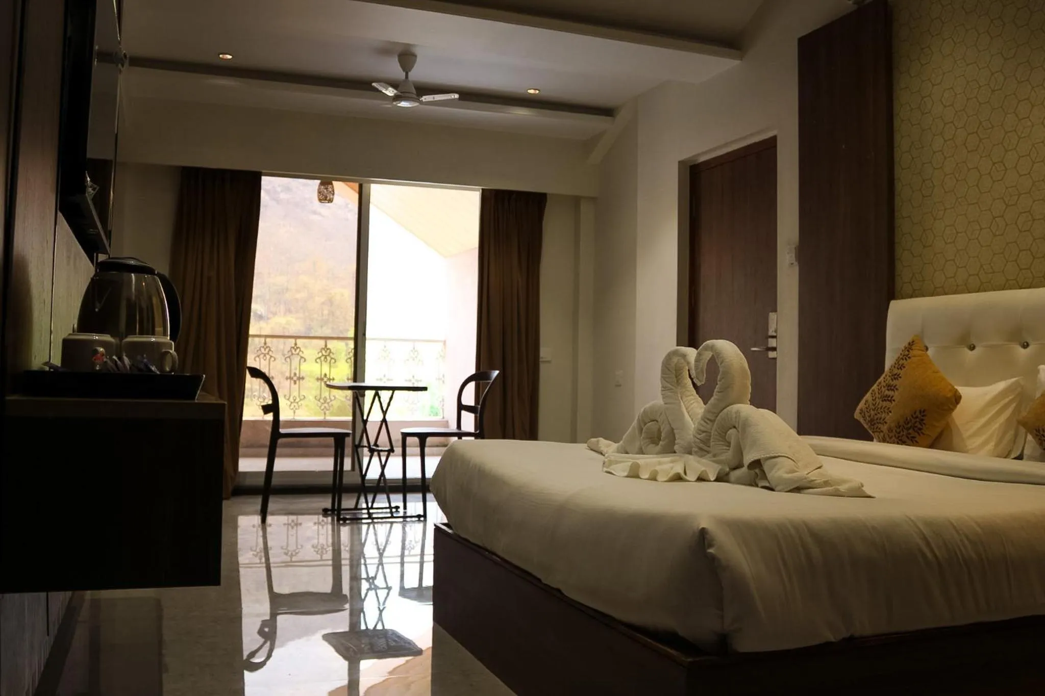 View (from property/room), Bed in The Grand Leela Resort