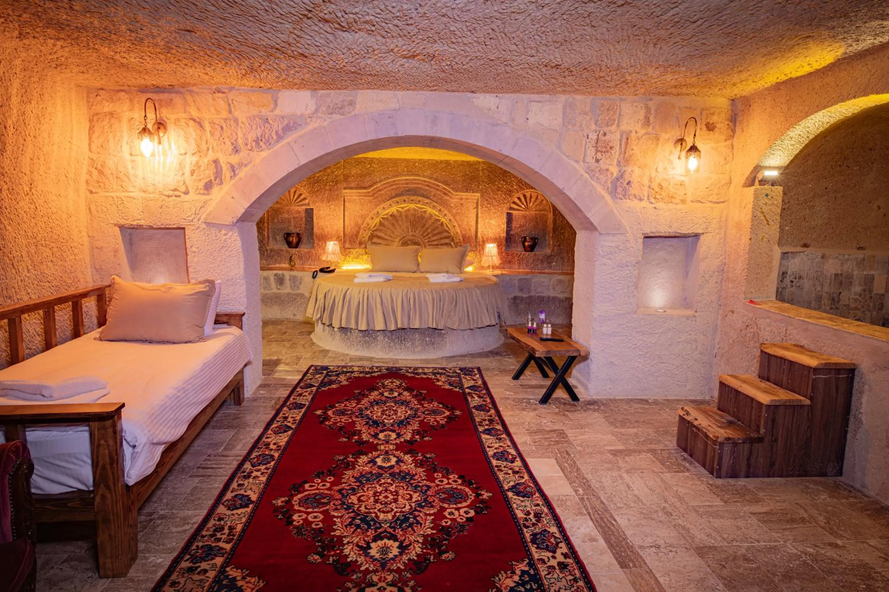 Bed in Sur Cave Hotel