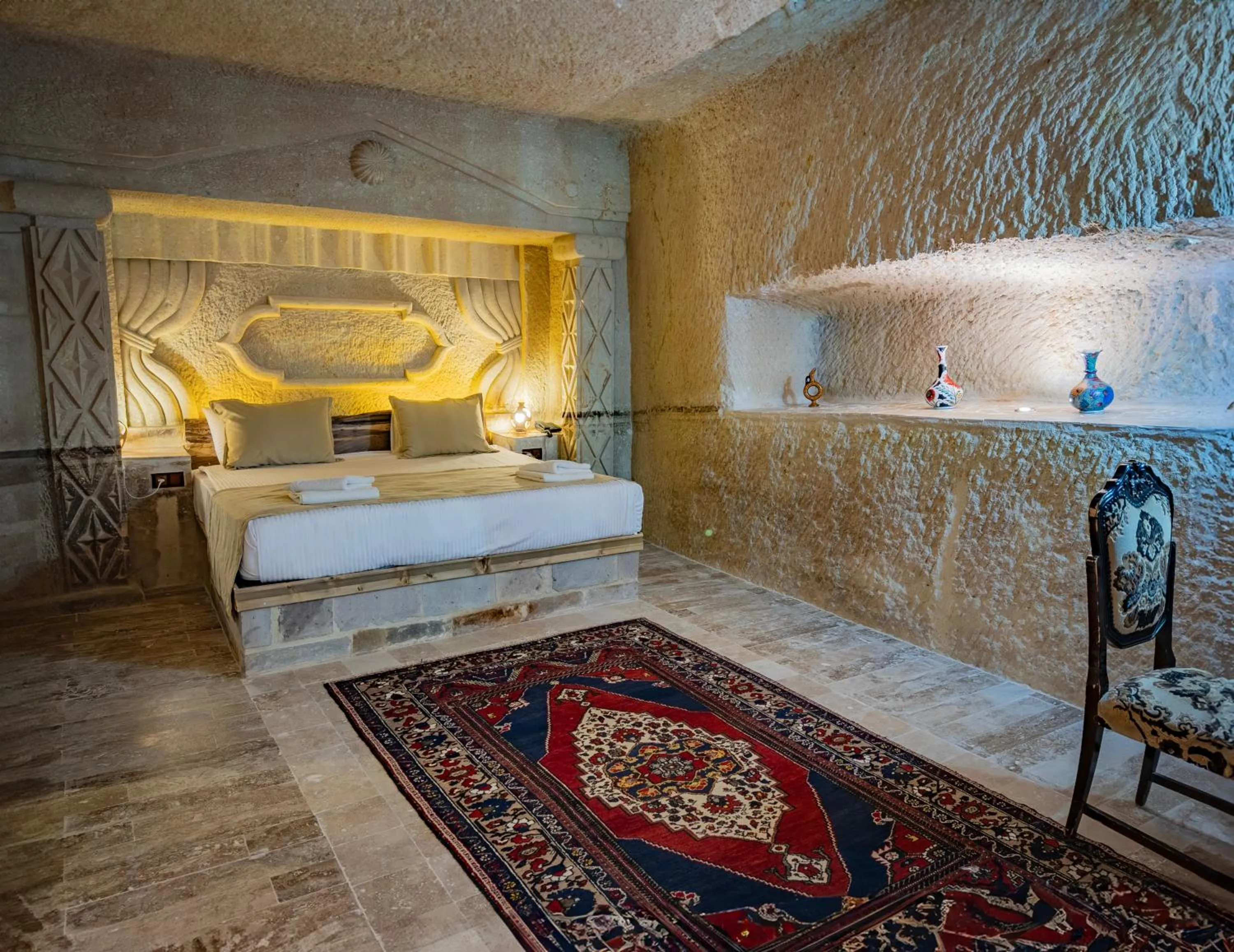 Bed in Sur Cave Hotel