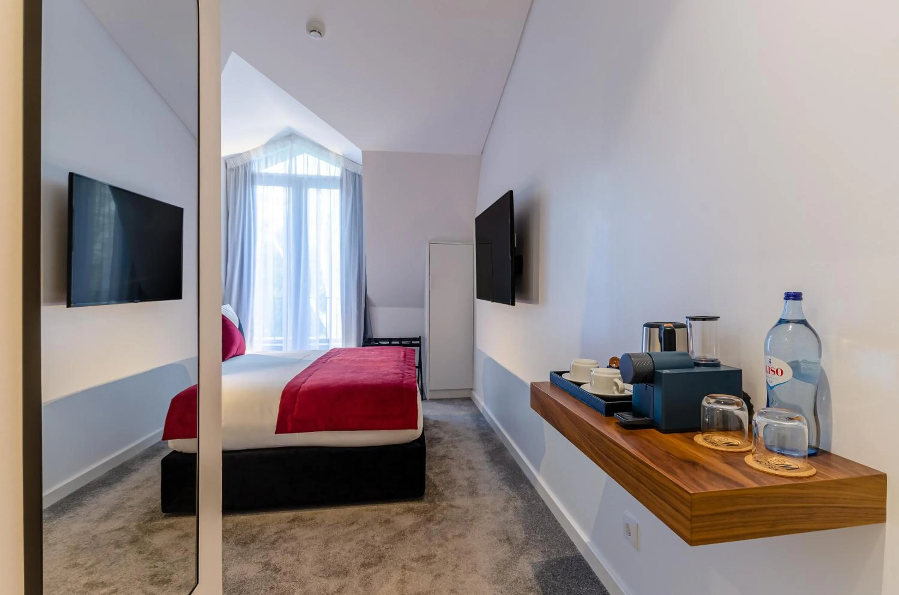 Bed in 2M BOUTIQUE HOTEL