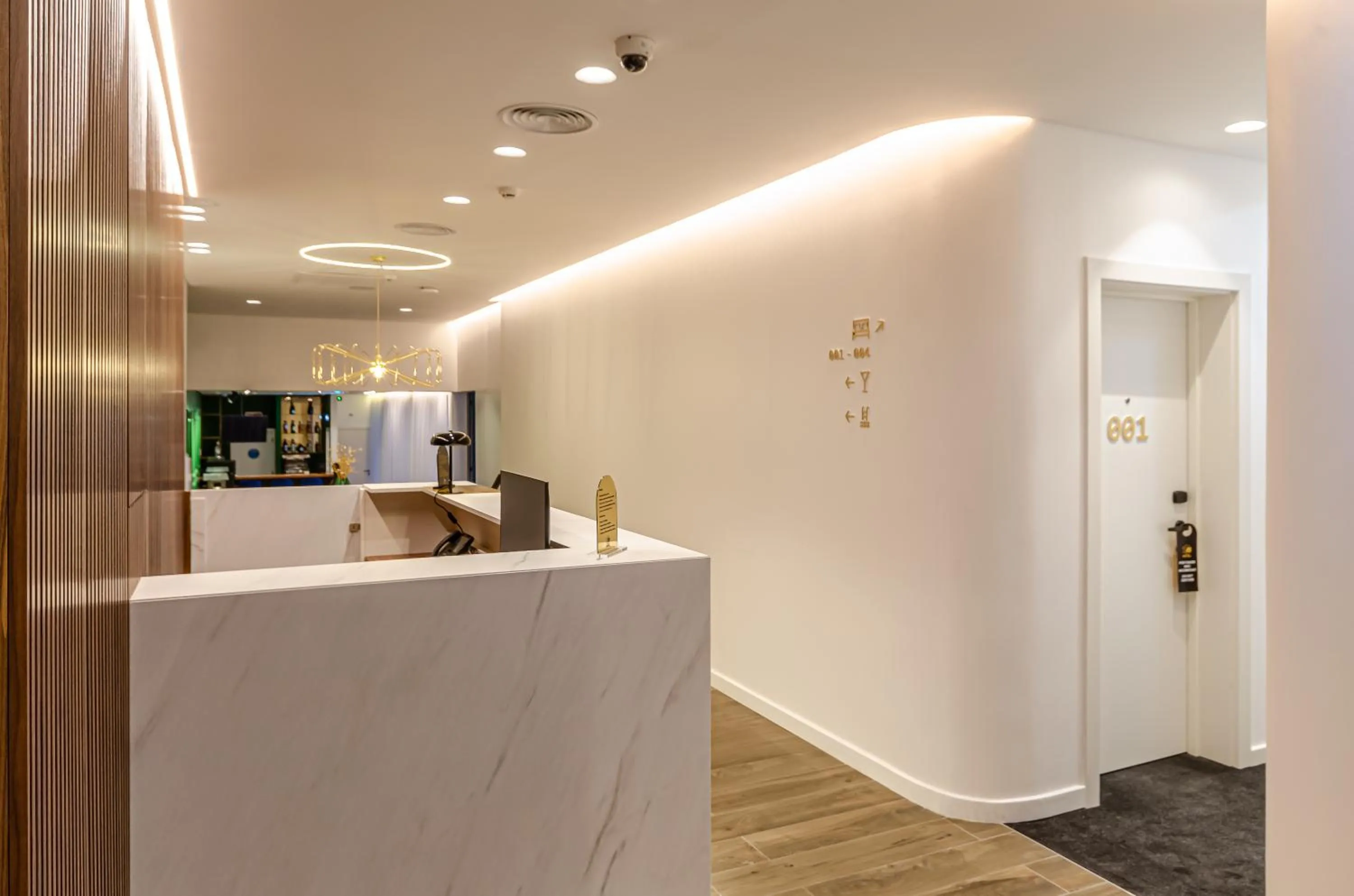 Lobby or reception in 2M BOUTIQUE HOTEL