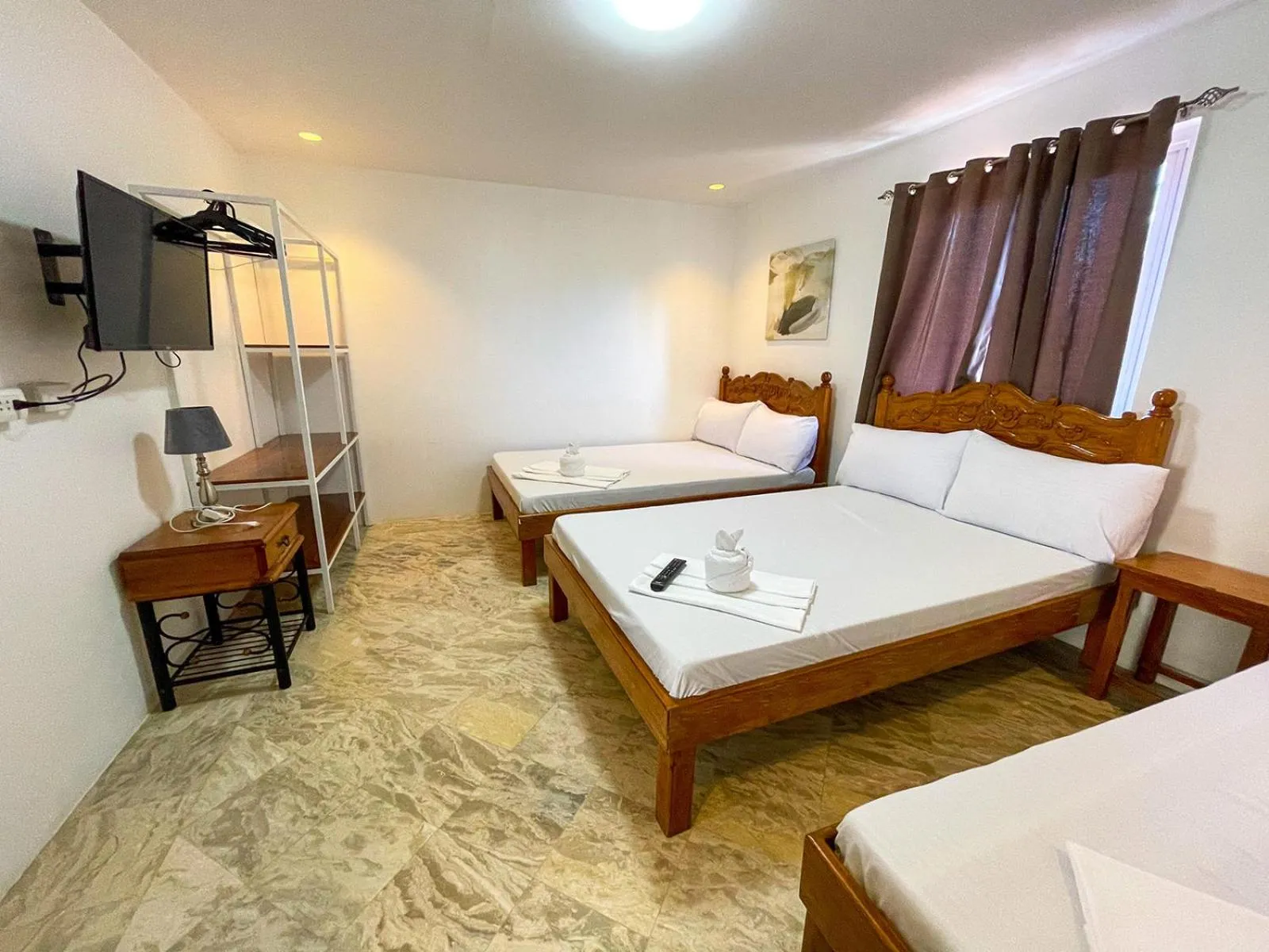 Bed in Agbing Seaside View Resort Puerto Galera powered by Cocotel