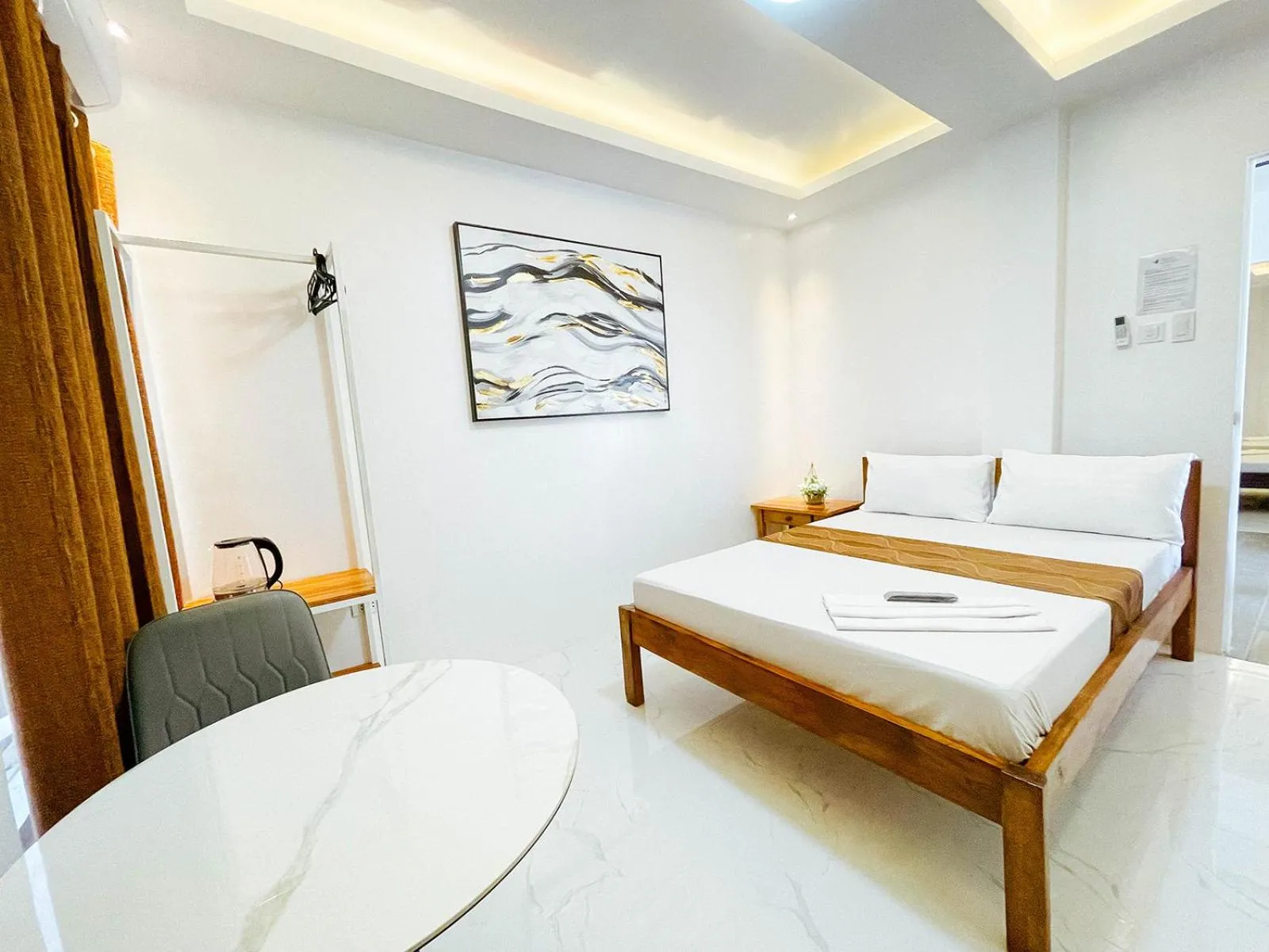 Bed in Agbing Seaside View Resort Puerto Galera powered by Cocotel