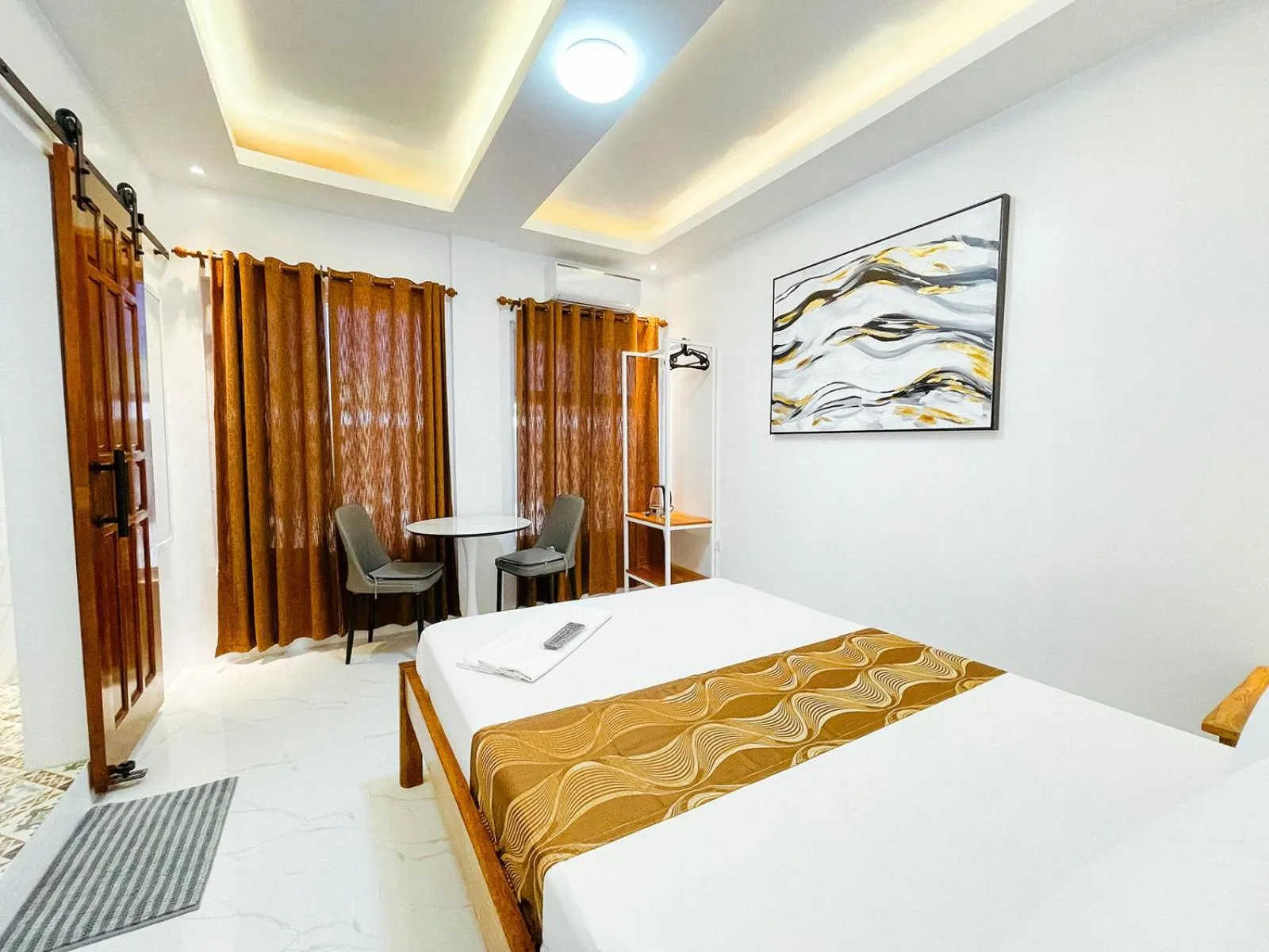 Bed in Agbing Seaside View Resort Puerto Galera powered by Cocotel