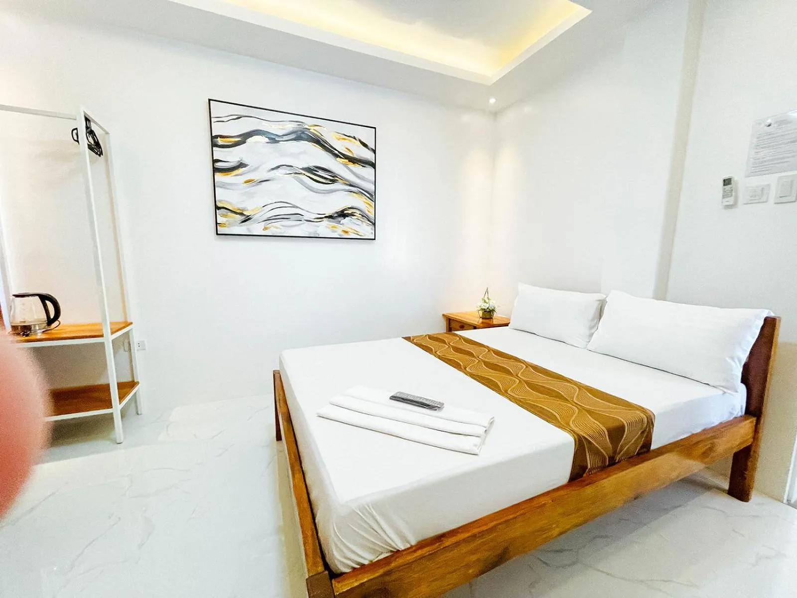 Bed in Agbing Seaside View Resort Puerto Galera powered by Cocotel