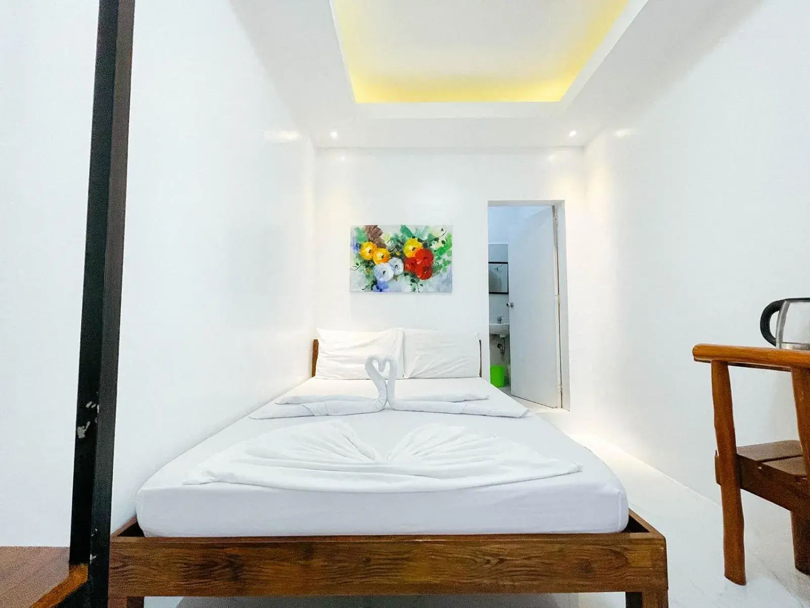 Standard Double Room in Agbing Seaside View Resort Puerto Galera powered by Cocotel Standard Double Room in Agbing Seaside View Resort Puerto Galera powered by Cocotel