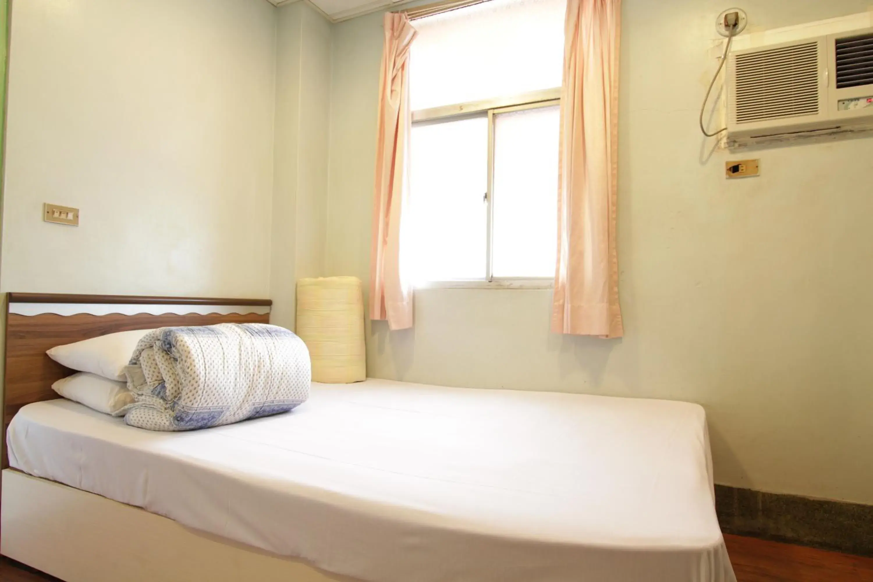 Ron Gong Hotel Ron Gong Hotel