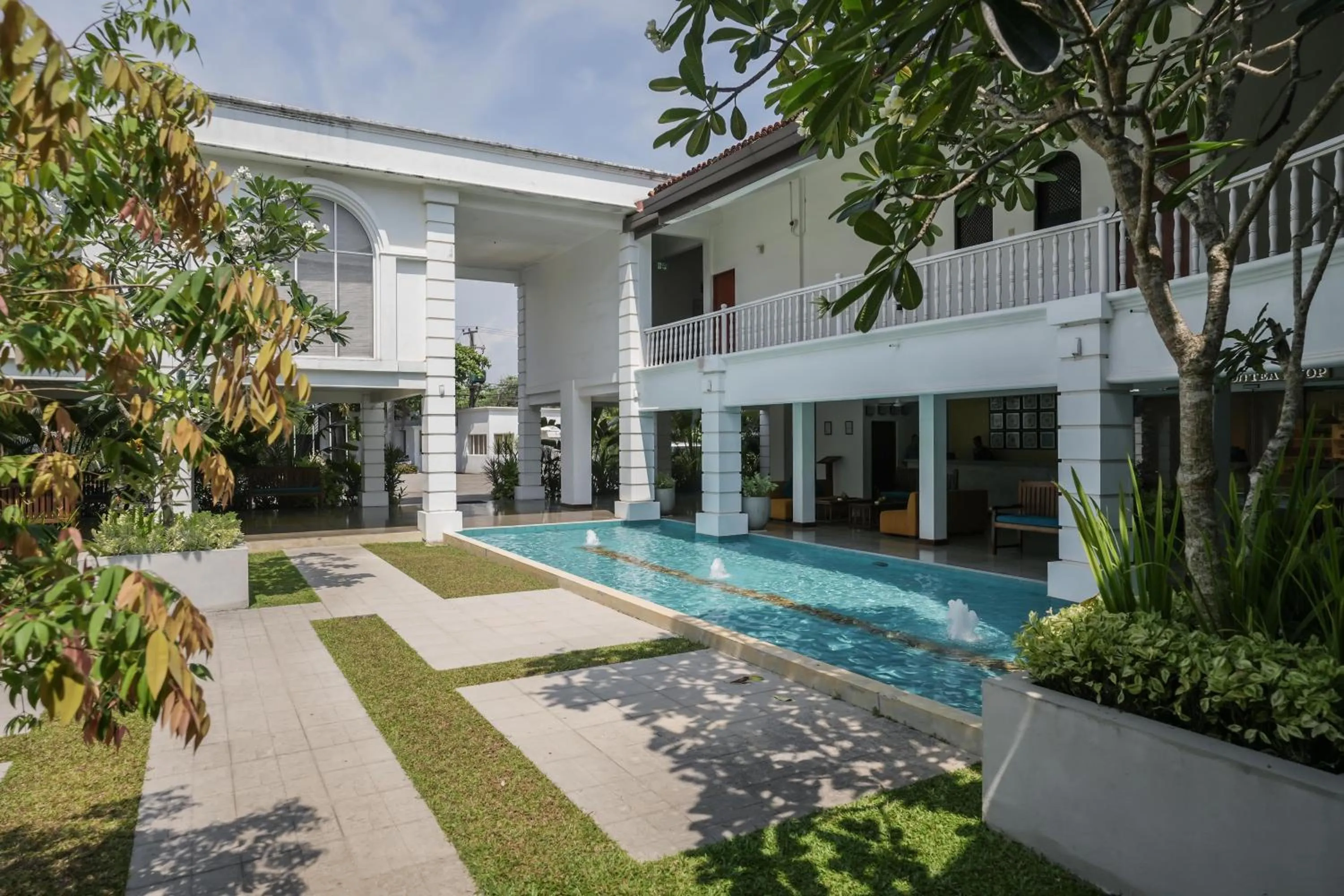 Property building in Hibiscus Beach Hotel & Villas