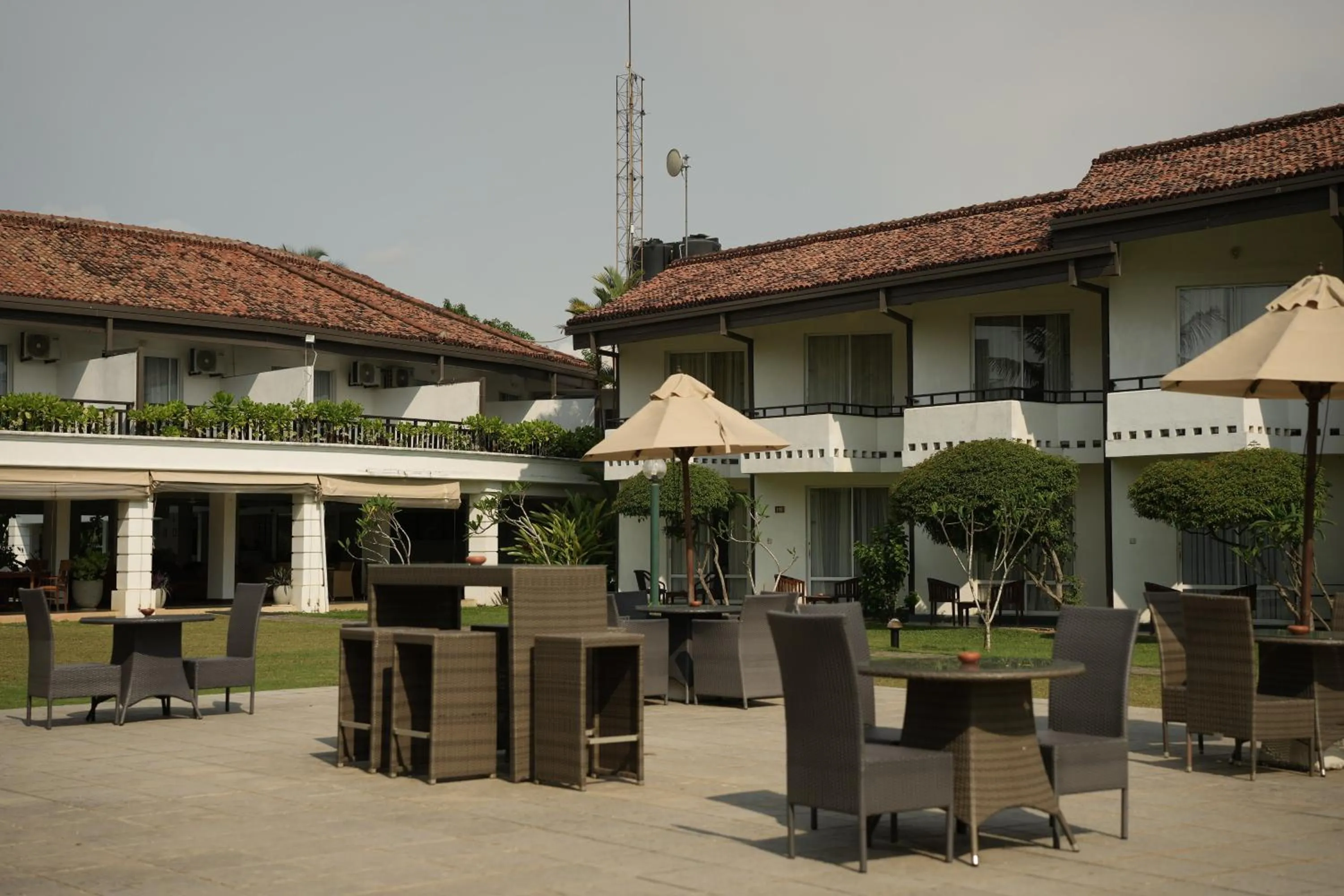 Property building in Hibiscus Beach Hotel & Villas