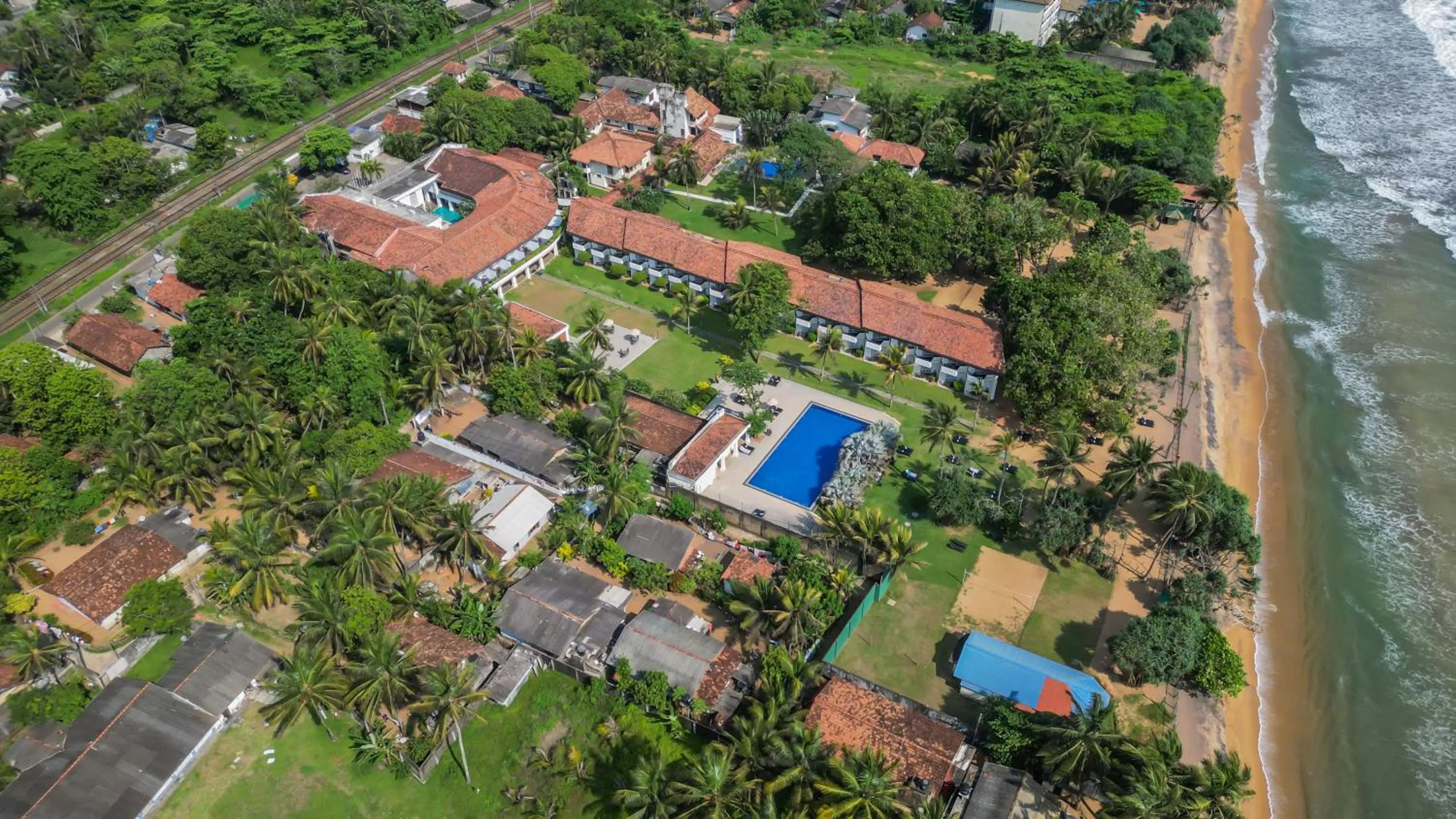 Property building in Hibiscus Beach Hotel & Villas