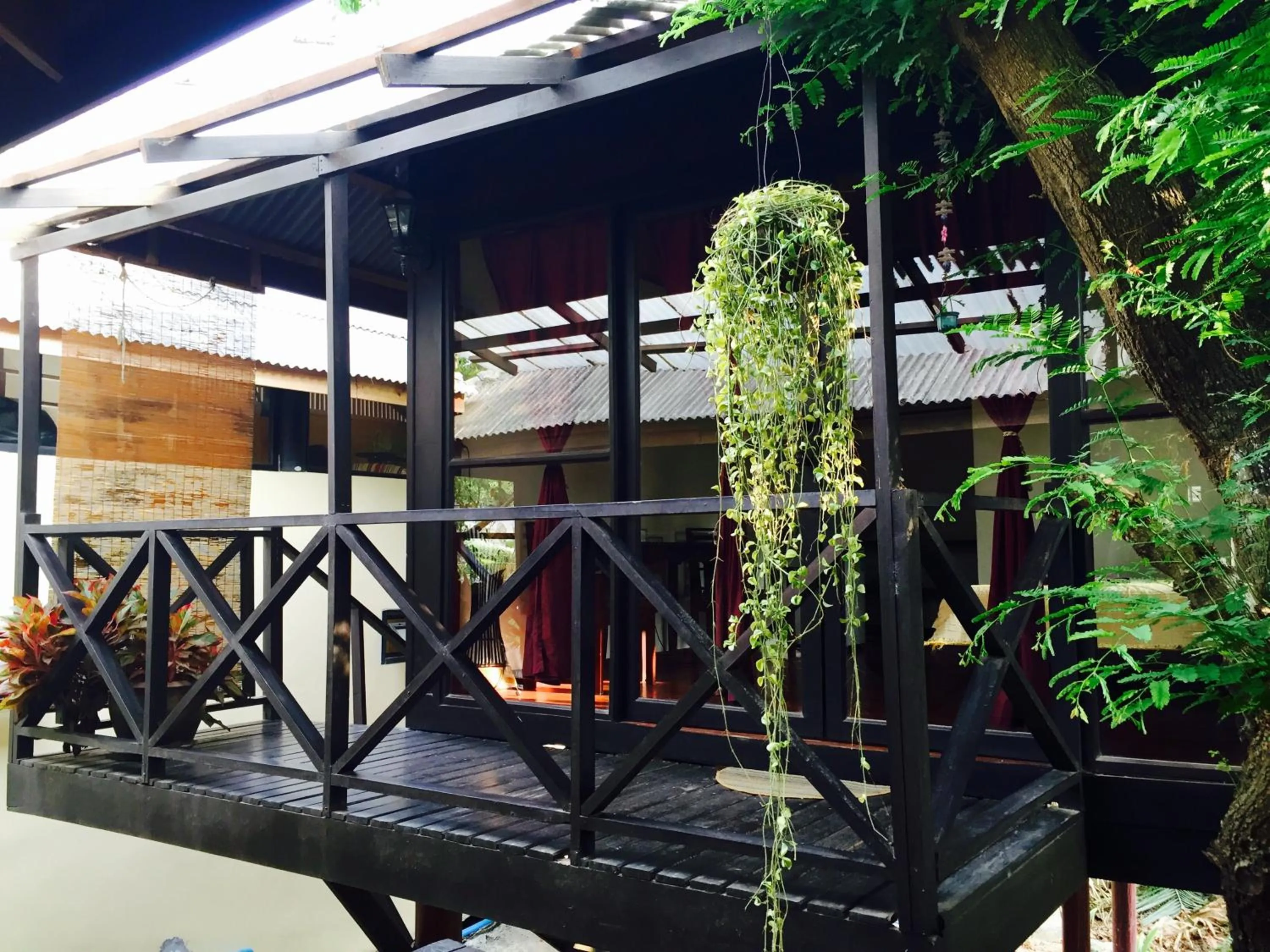 Facade/entrance in Fruit Tree Lodge