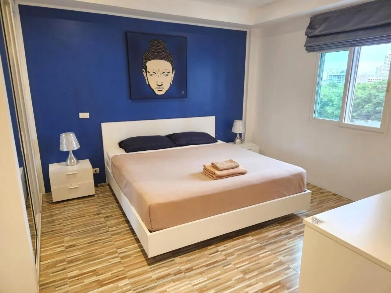 Bed in Al Fiore Guesthouse Pattaya