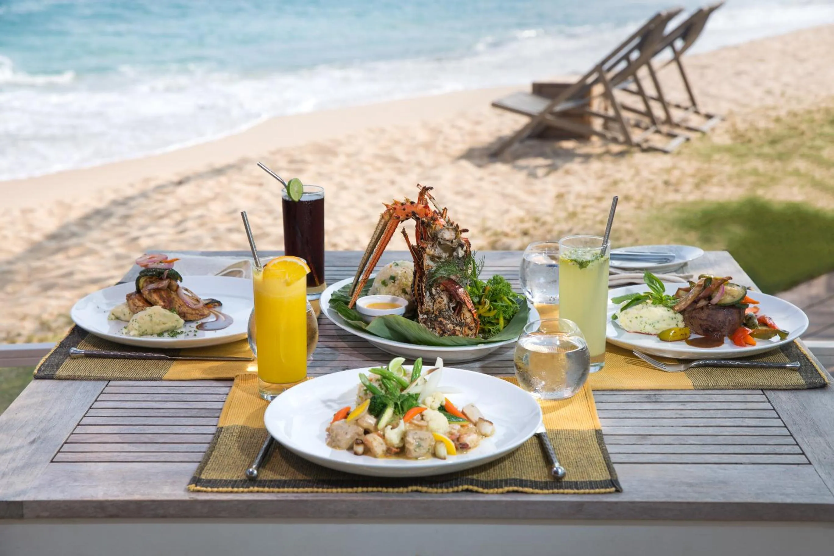 Restaurant/places to eat in Sri Sharavi Beach Villas & Spa - with 43 metre saltwater infinity pool