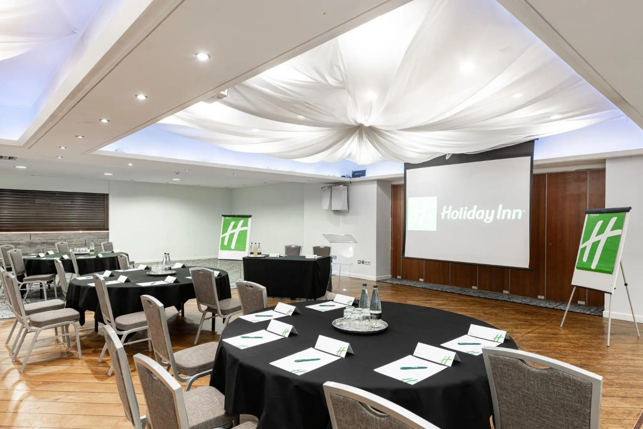 Banquet/Function facilities in Holiday Inn - Manchester - Oldham by IHG