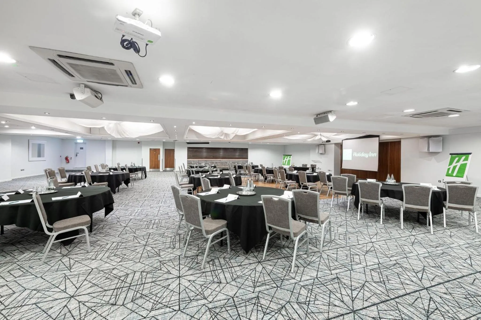 Meeting/conference room in Holiday Inn - Manchester - Oldham by IHG