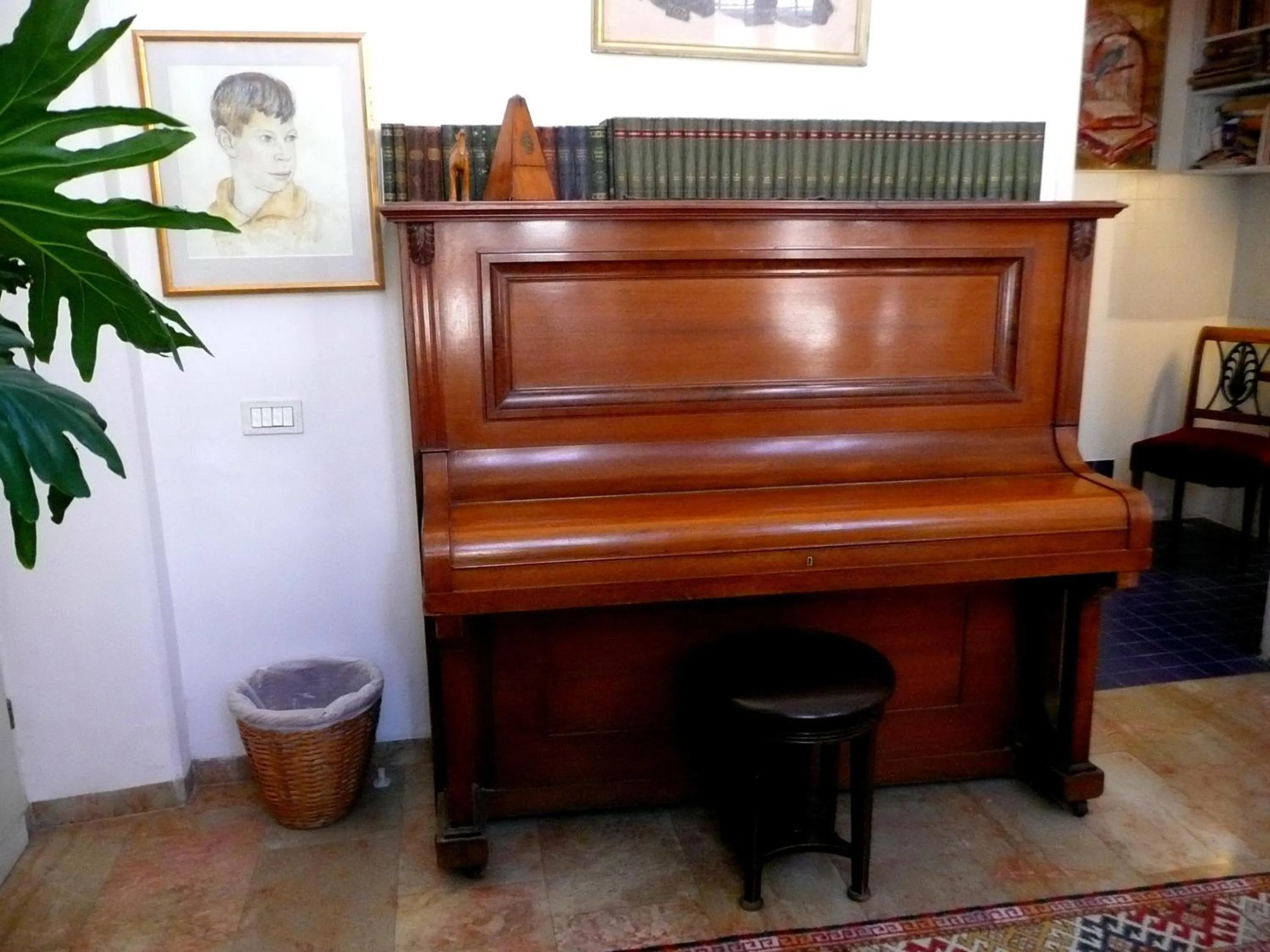 Decorative detail in Diana's B&B