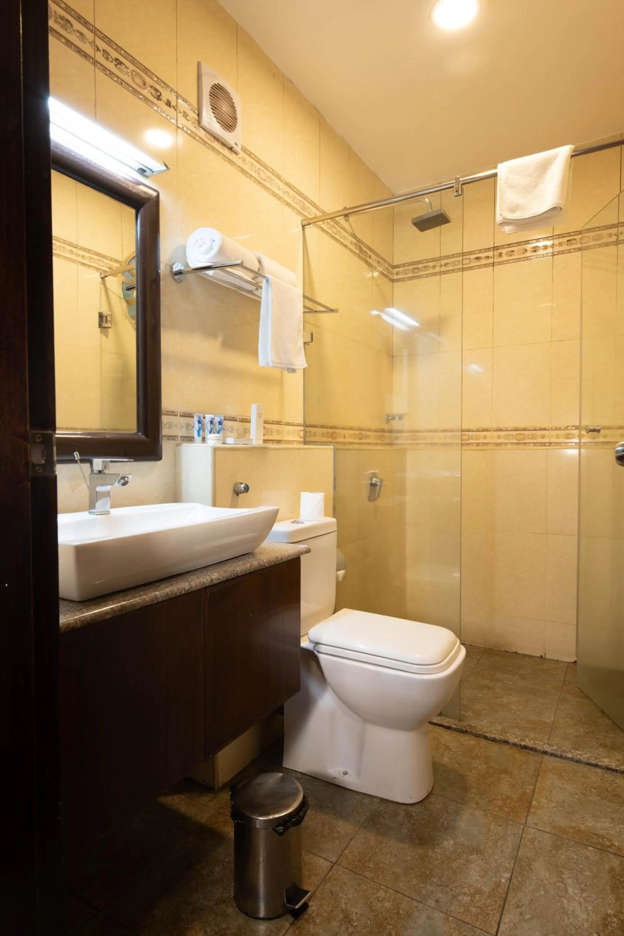 Bathroom in The Monarch Hotel