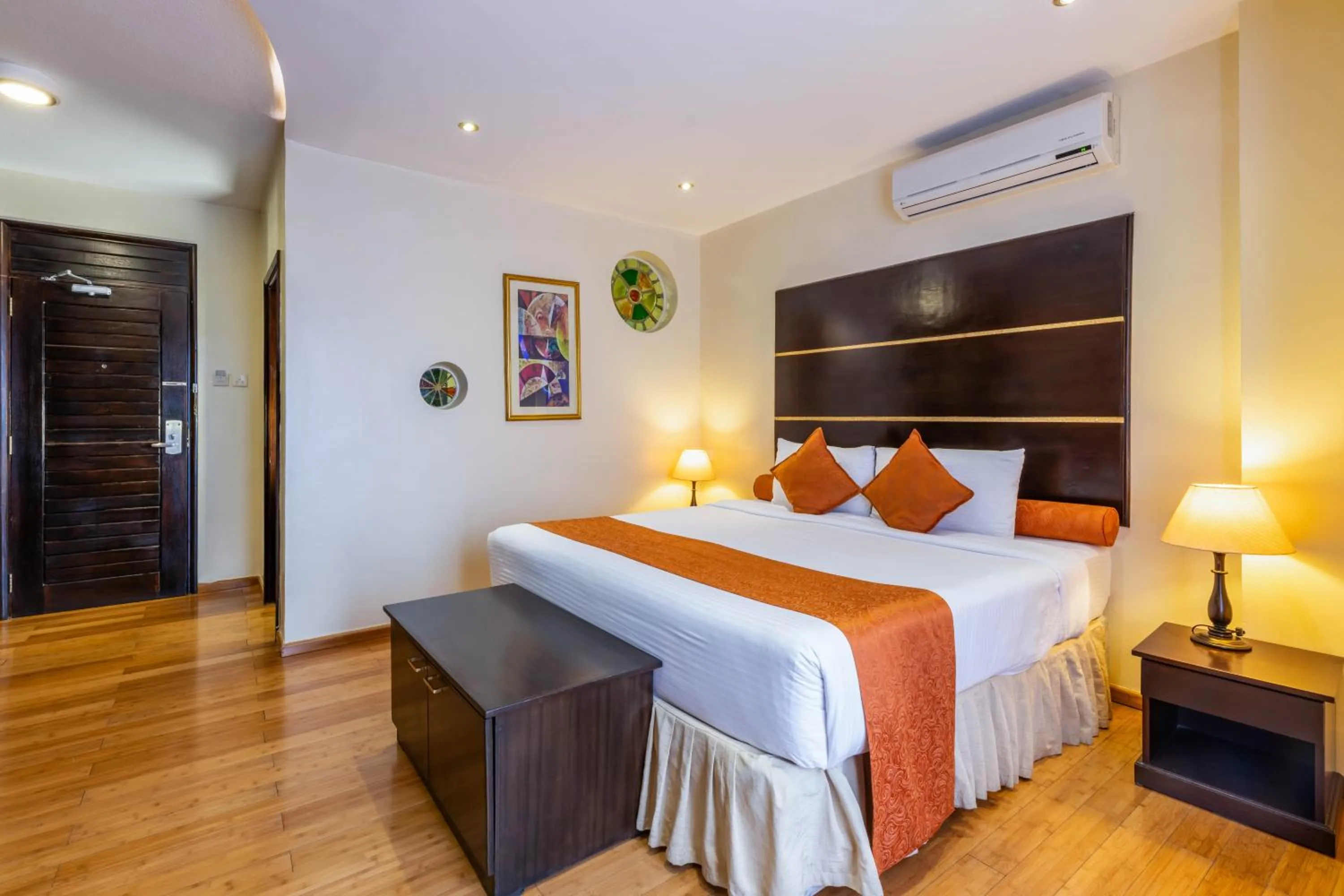 Bed in The Monarch Hotel