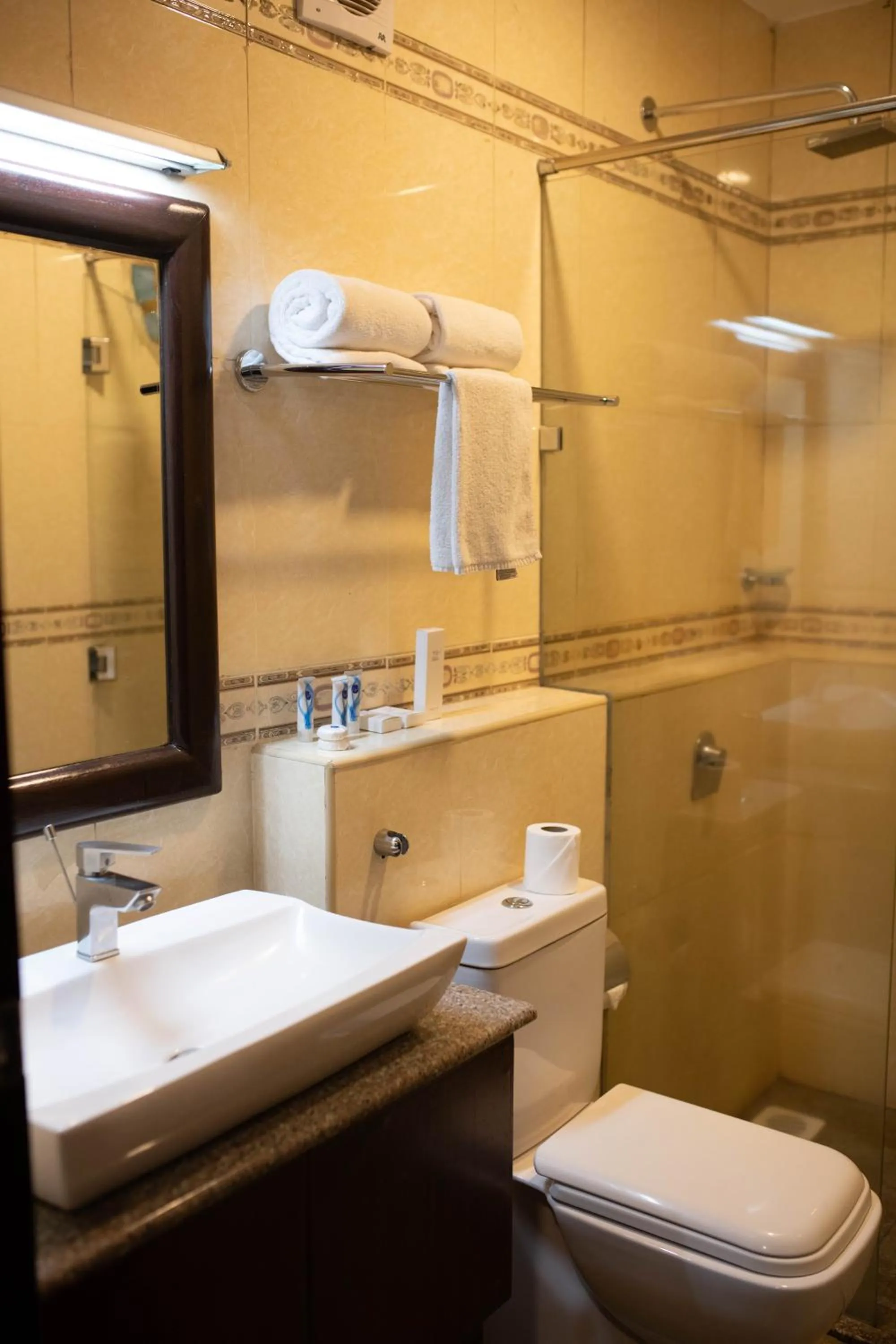 Bathroom in The Monarch Hotel