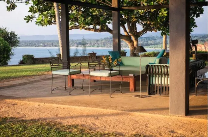 Living room in Redcliffs, Mirissa by The Serendipity Collection