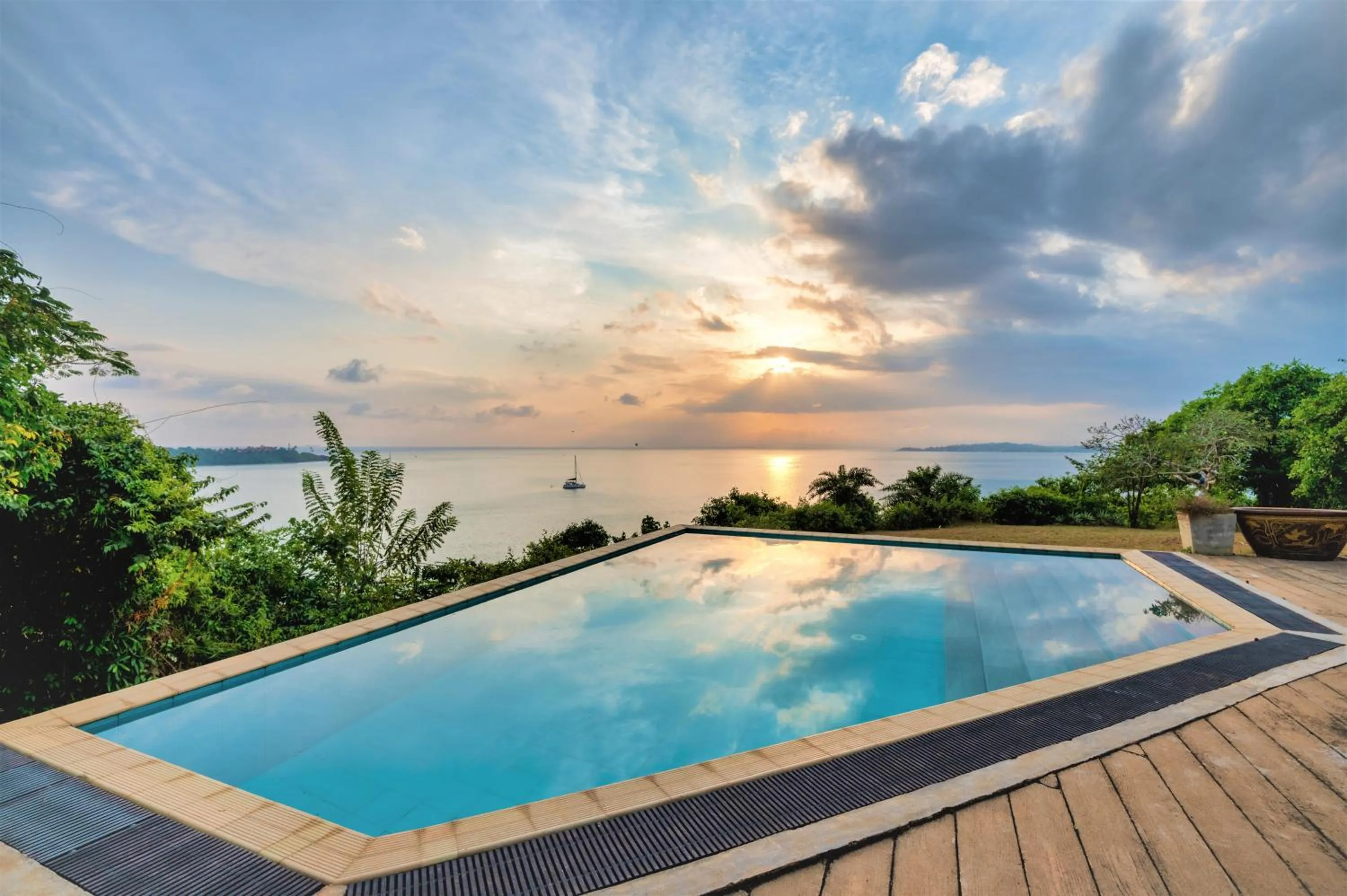 Day in Redcliffs, Mirissa by The Serendipity Collection