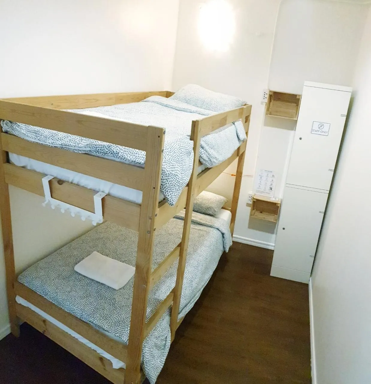 Bedroom, Bed in Cooper