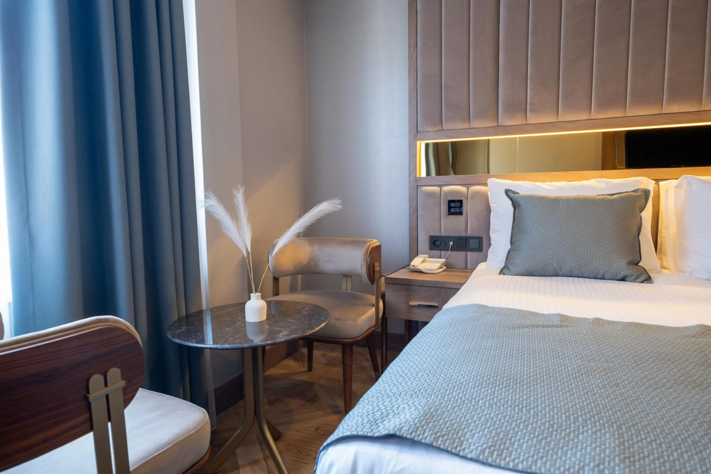 Bed in Buke Hotel Bomonti